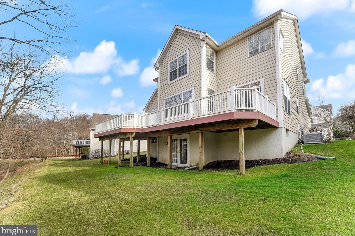 103 Brookline Ct, Avondale PA  19311-1406 exterior