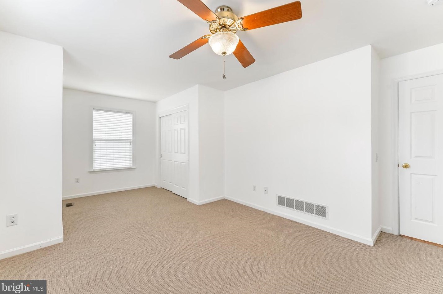 103 Brookline Ct, Avondale PA  19311-1406 exterior
