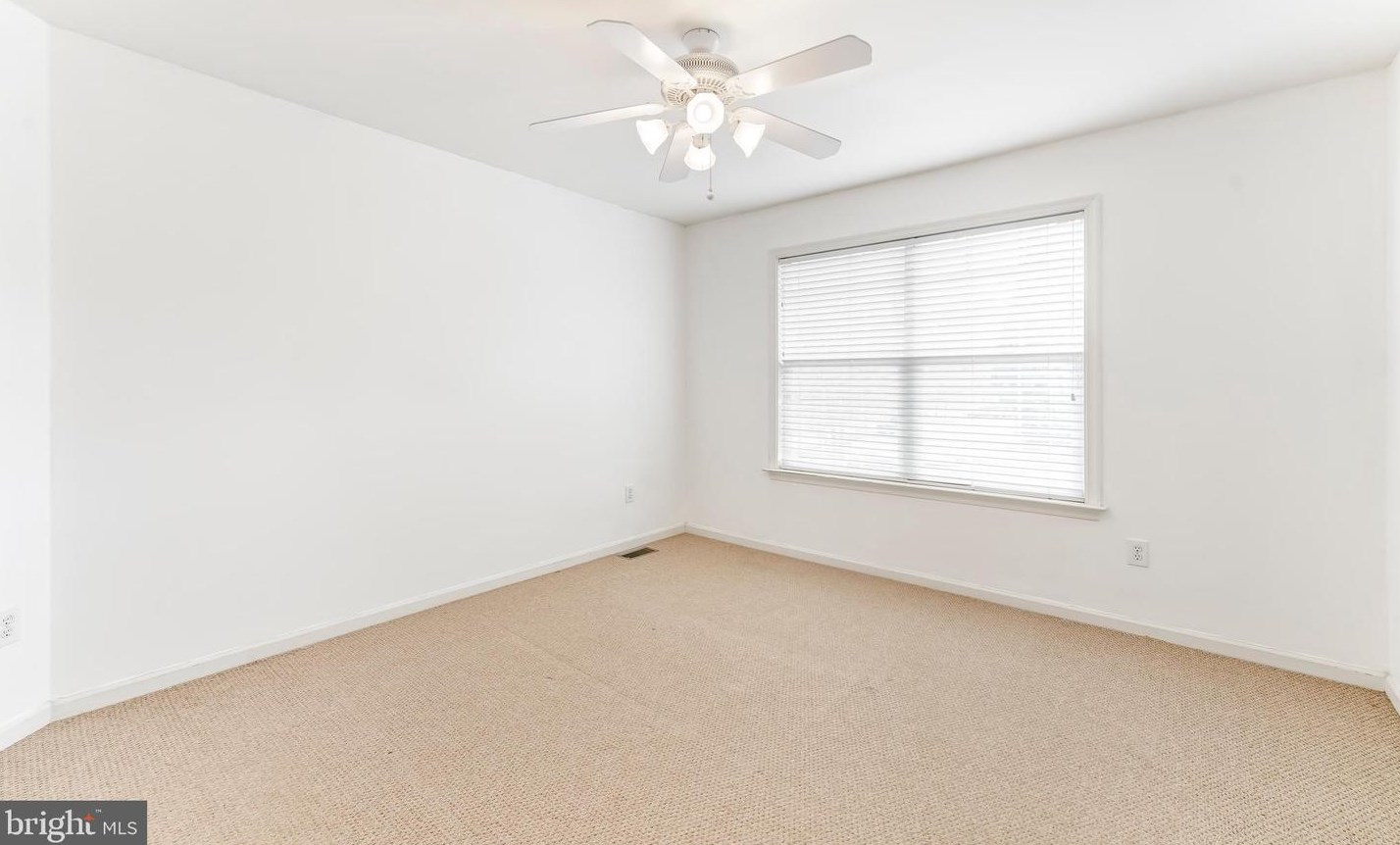 103 Brookline Ct, Avondale PA  19311-1406 exterior