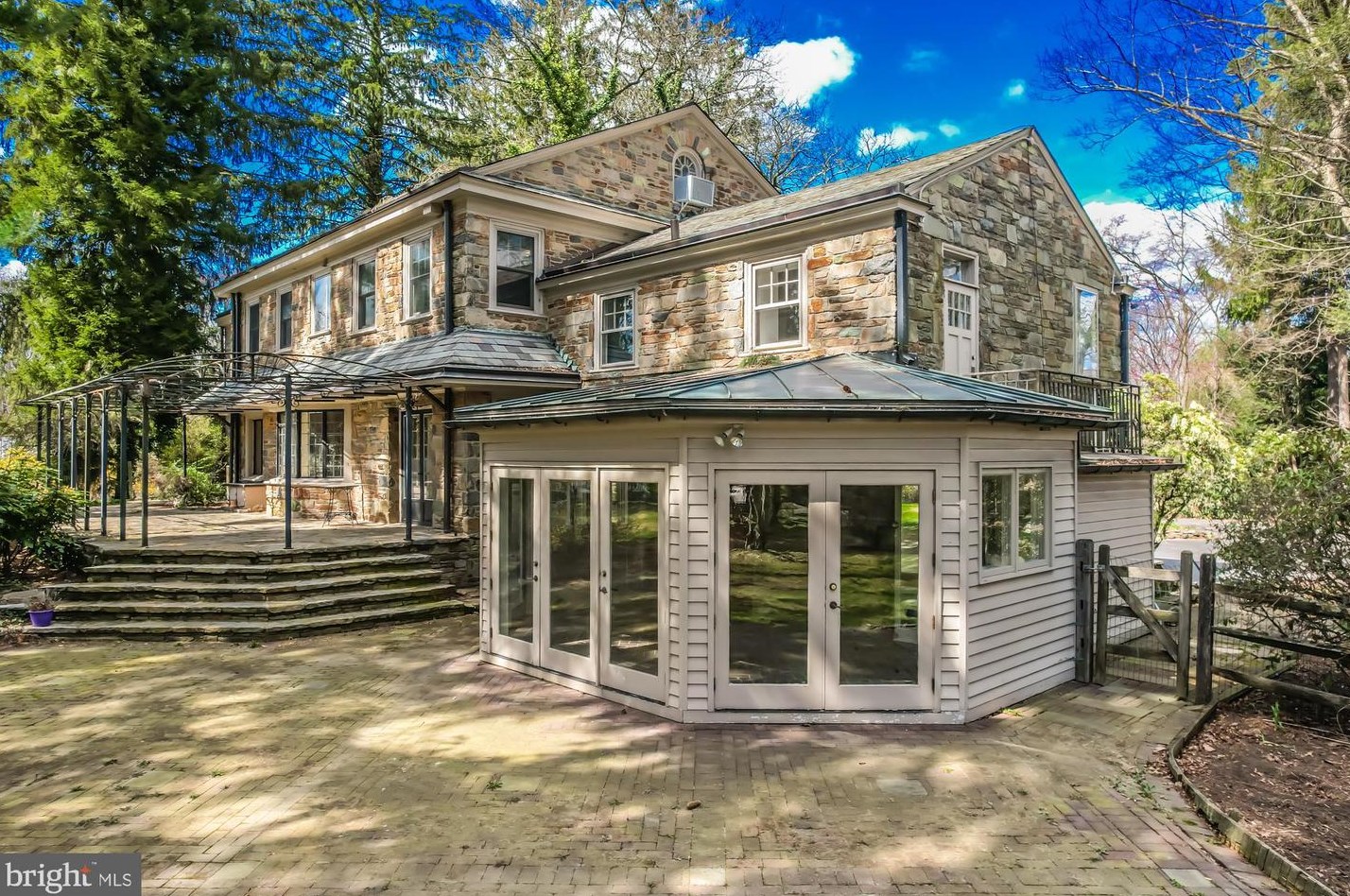 1421 Evie Ln, West Chester, PA 19382-7801