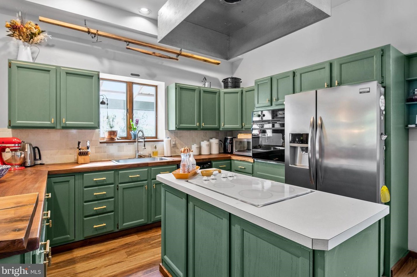 248 Warwick Rd, Marsh, PA 19520