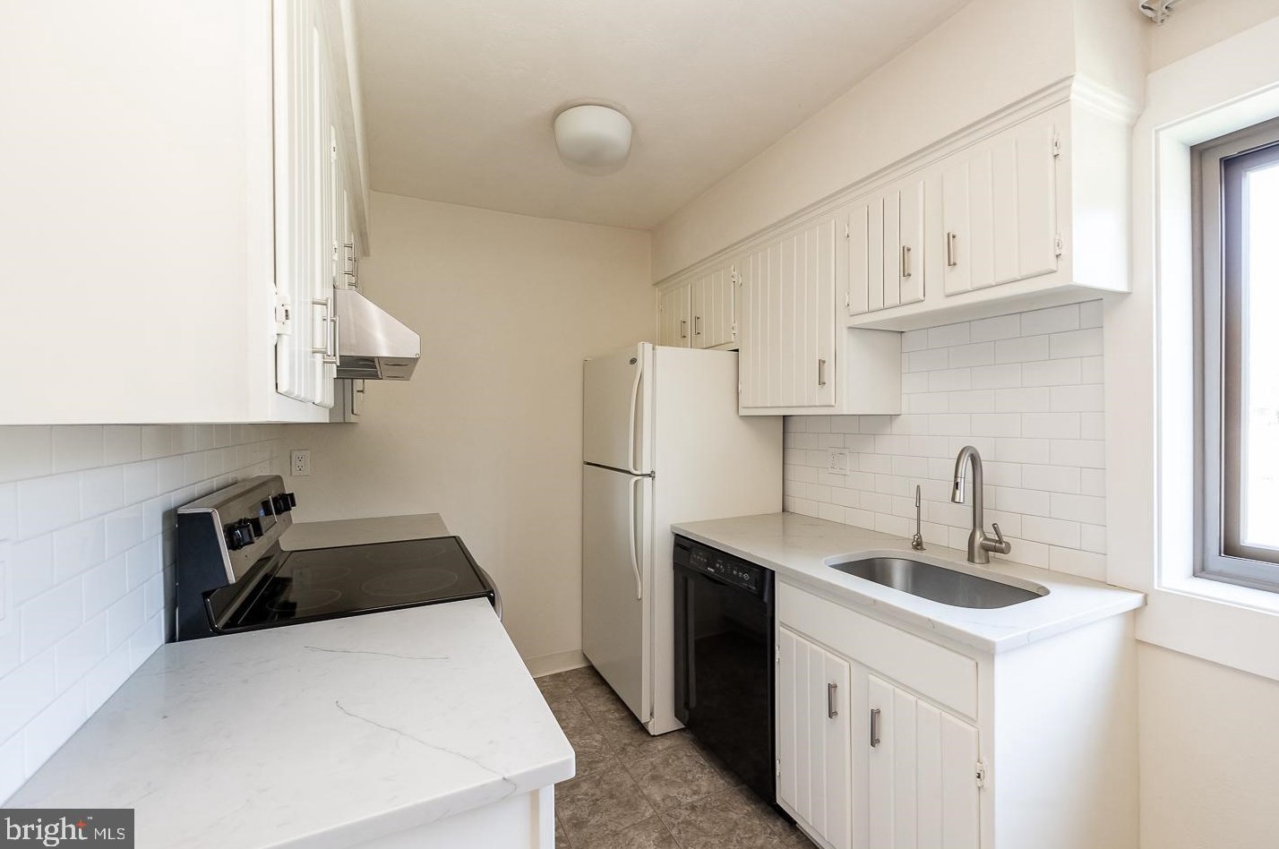200 Winding Way #j25, Downingtown, PA 19335