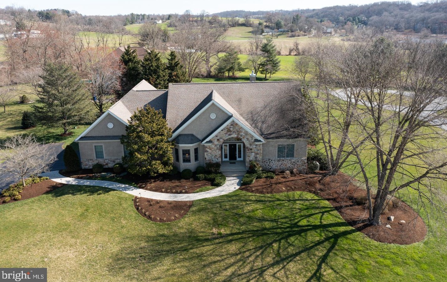 12 Altemus Dr, Landenberg, PA 19350-1357
