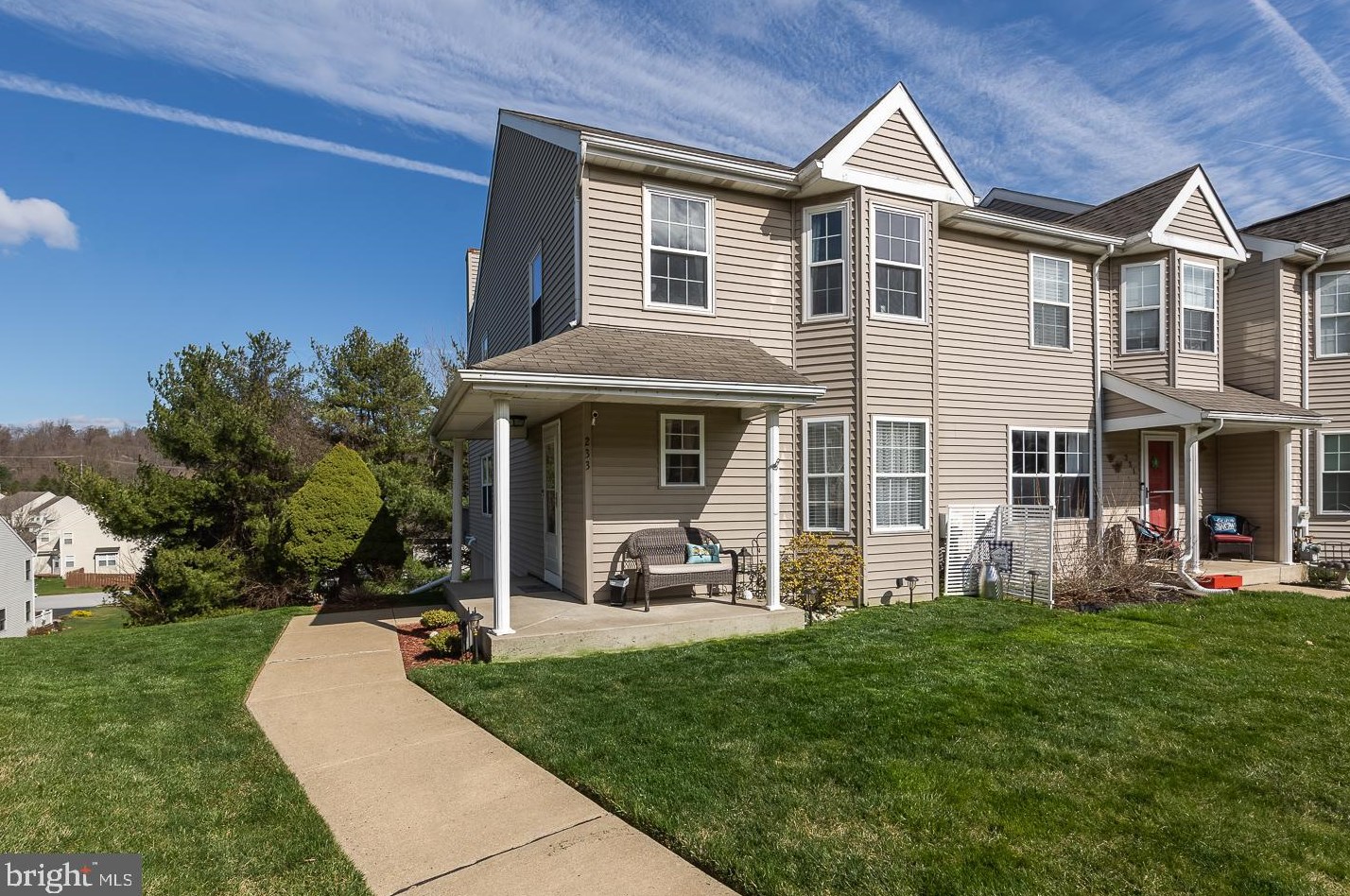 233 Thia Ct, Romansville, PA 19320-2764