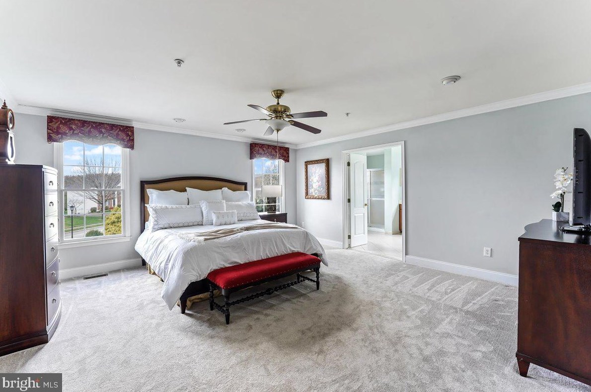 213 Grn Vly Rd, Exton PA 19341-2457 exterior