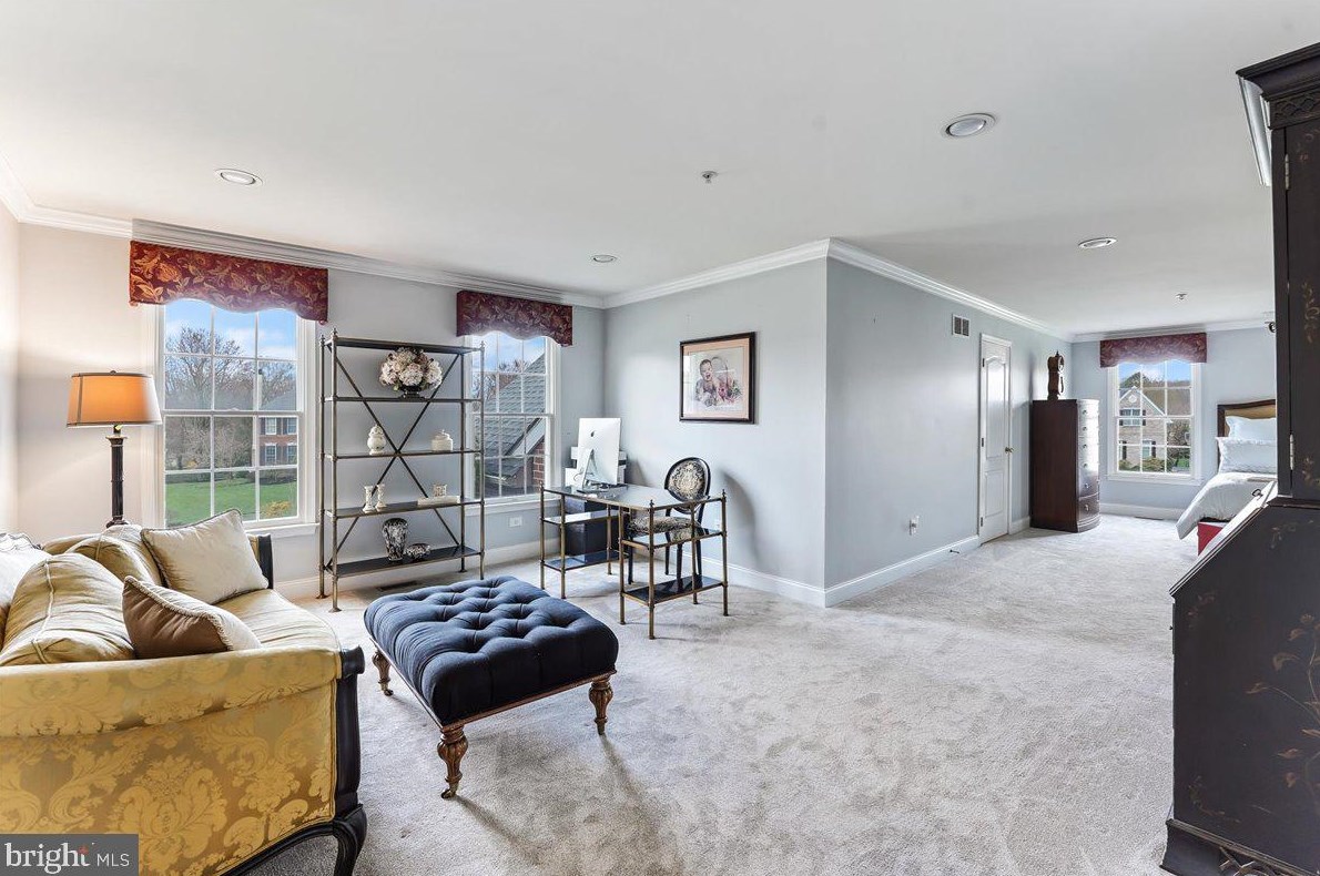 213 Grn Vly Rd, Exton PA 19341-2457 exterior