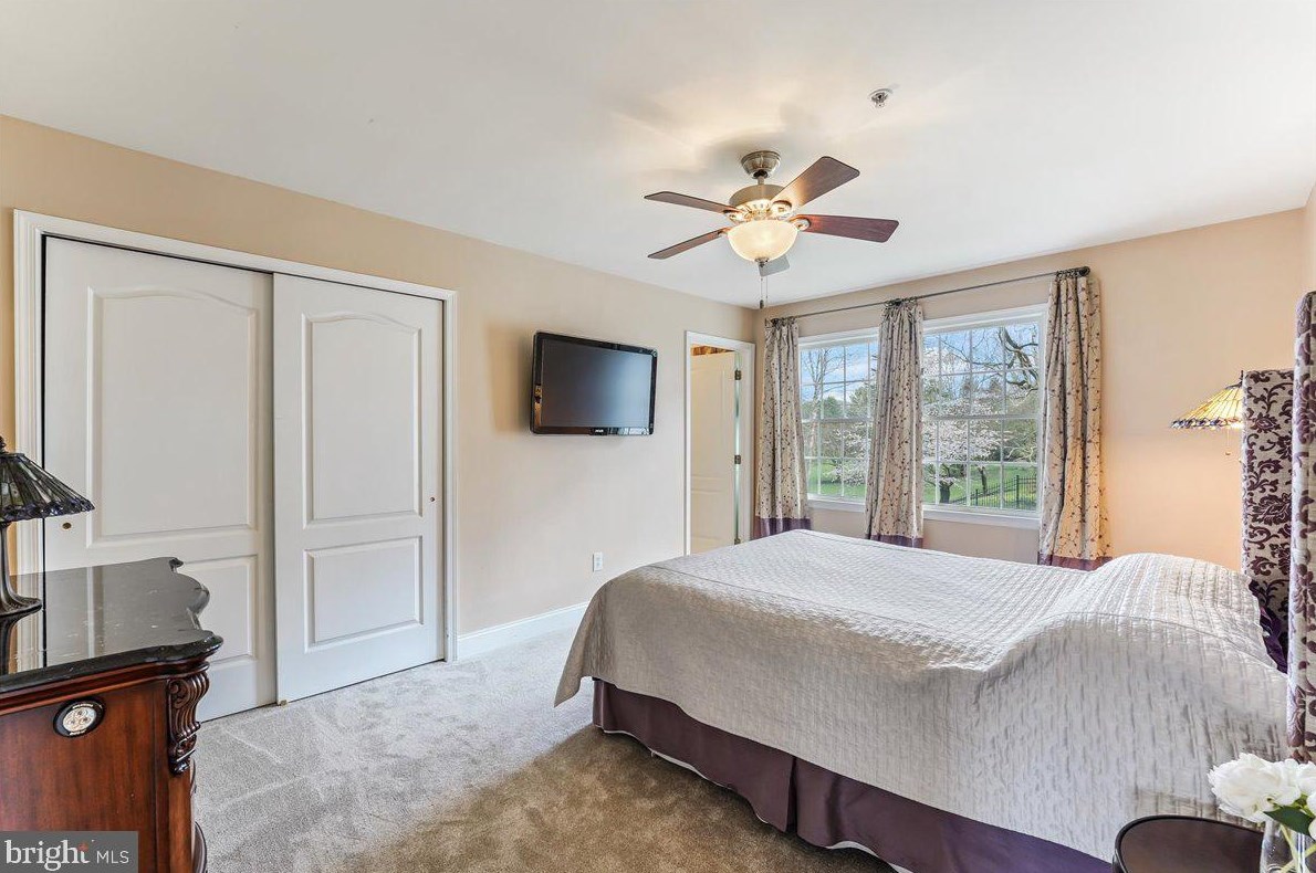 213 Grn Vly Rd, Exton PA 19341-2457 exterior