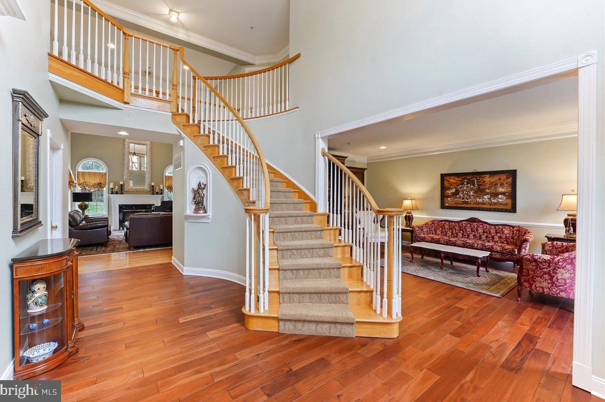 213 Green Valley Rd, Exton, PA 19341-2457