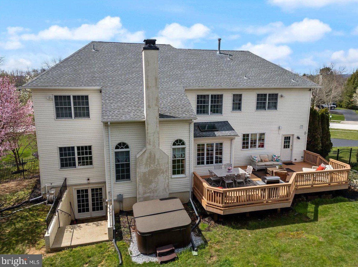 213 Grn Vly Rd, Exton PA 19341-2457 exterior