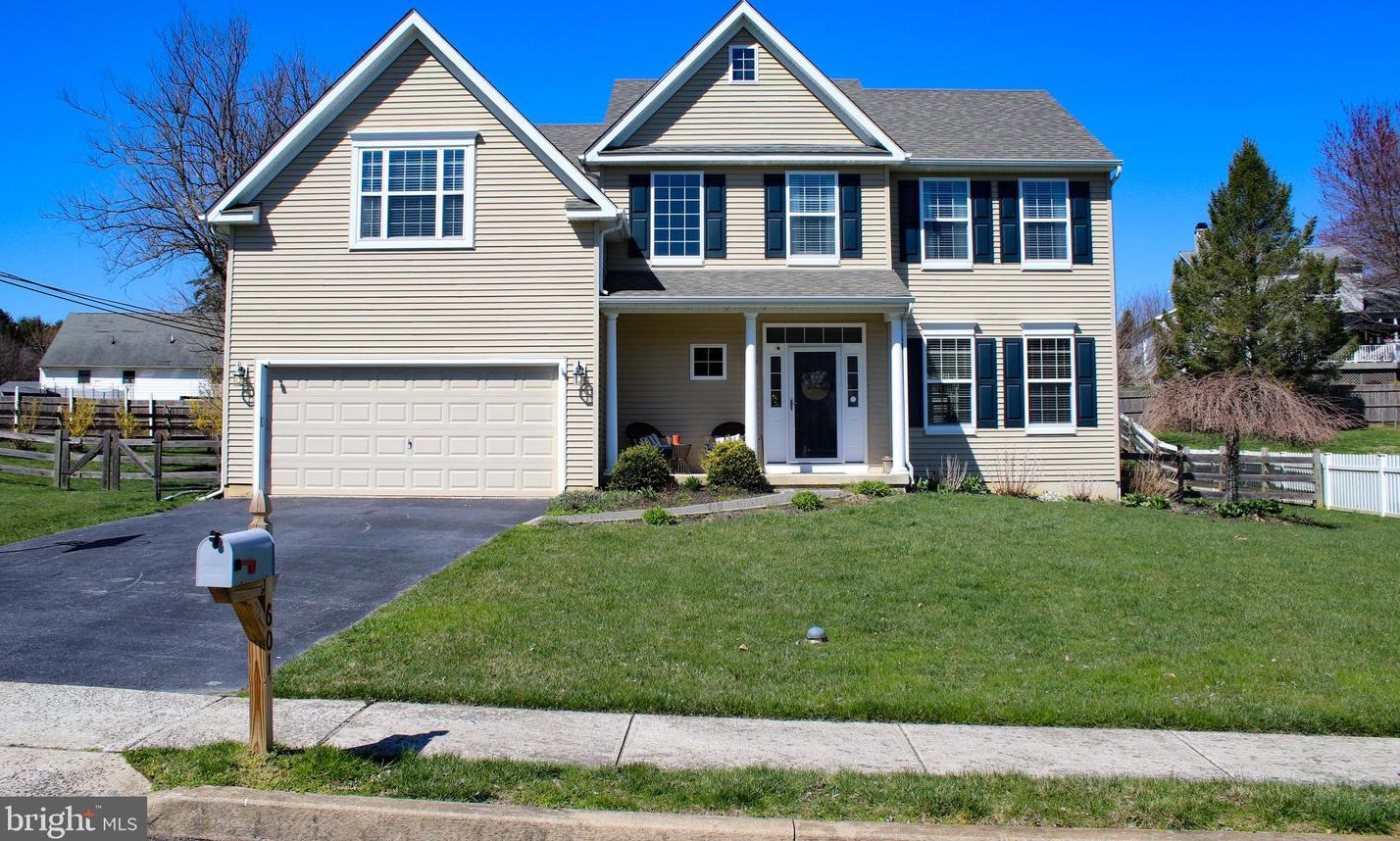601 W 7th Ave, Parkesburg, PA 19365