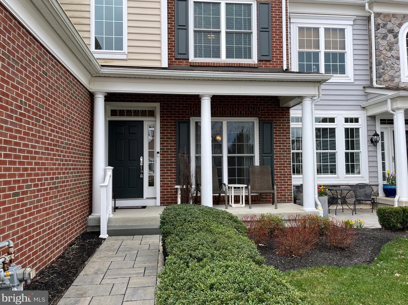 327 S Caldwell Cir, Downingtown, PA 19335