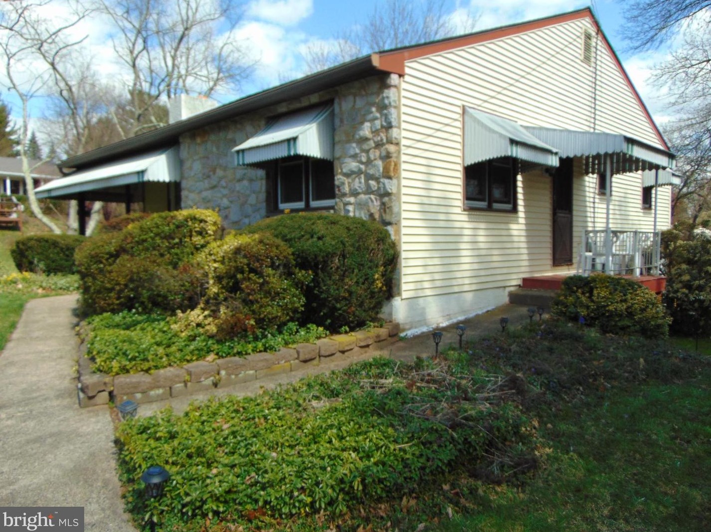 1186 Laurelwood Rd, Pottstown, PA 19465