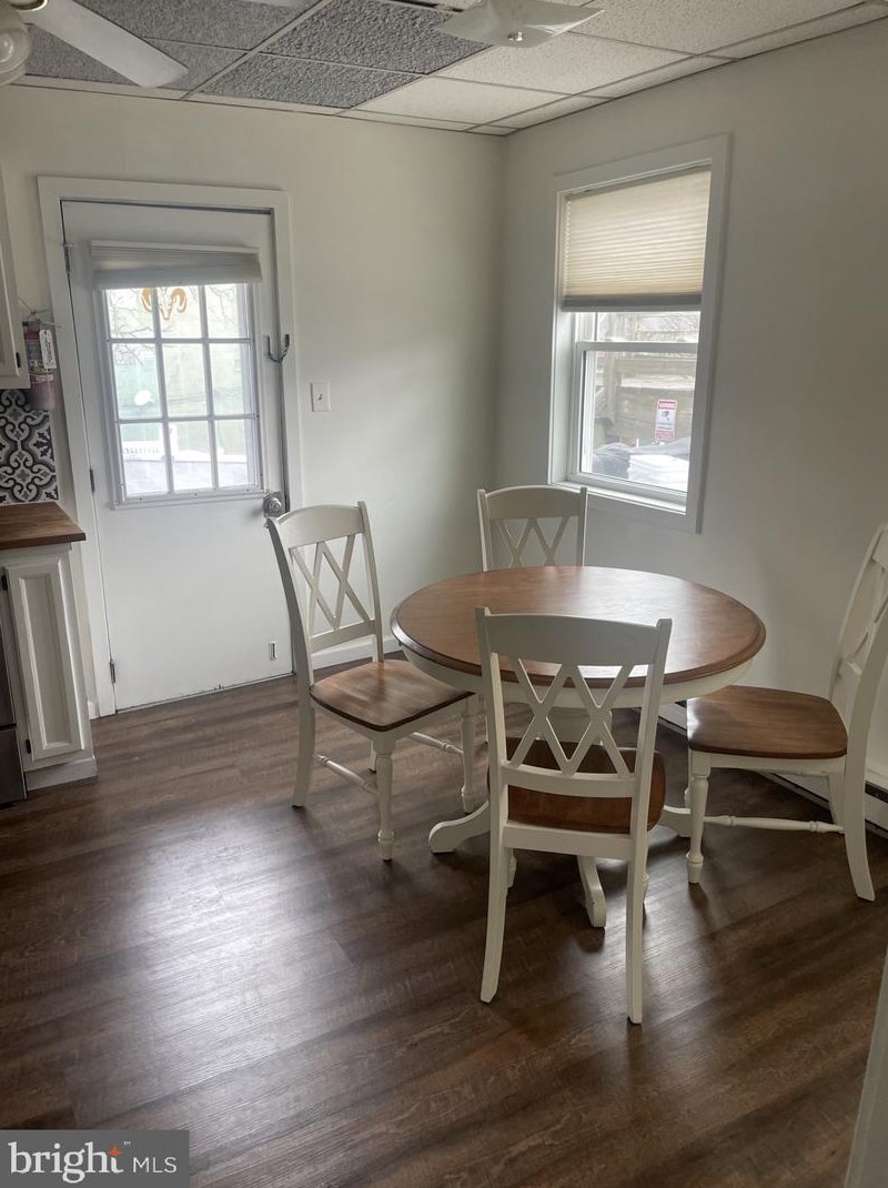 100 W State St, Kennett Sq, PA 19348
