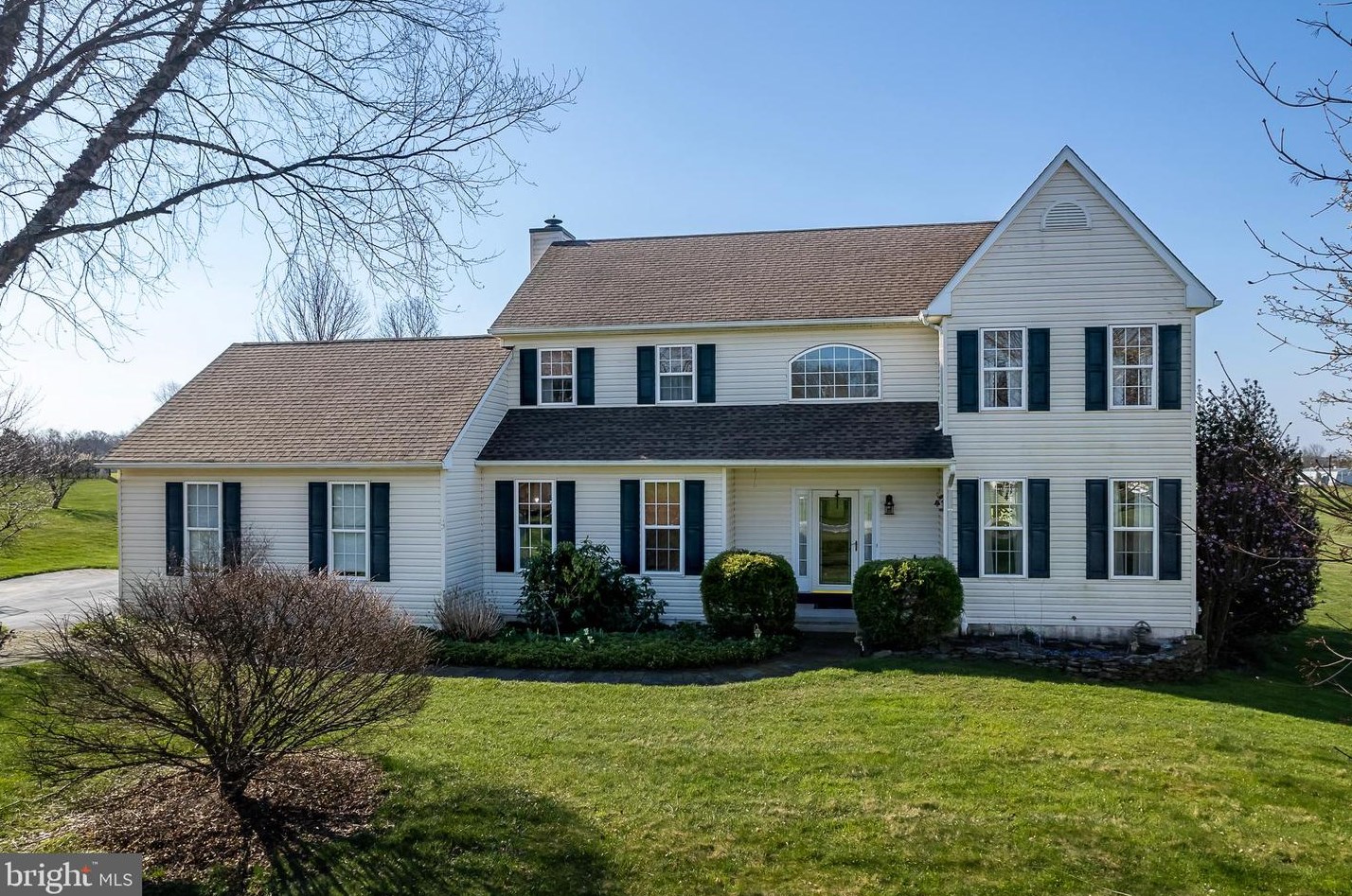 318 Autumn Hill Dr, Oxford, PA 19363-2104