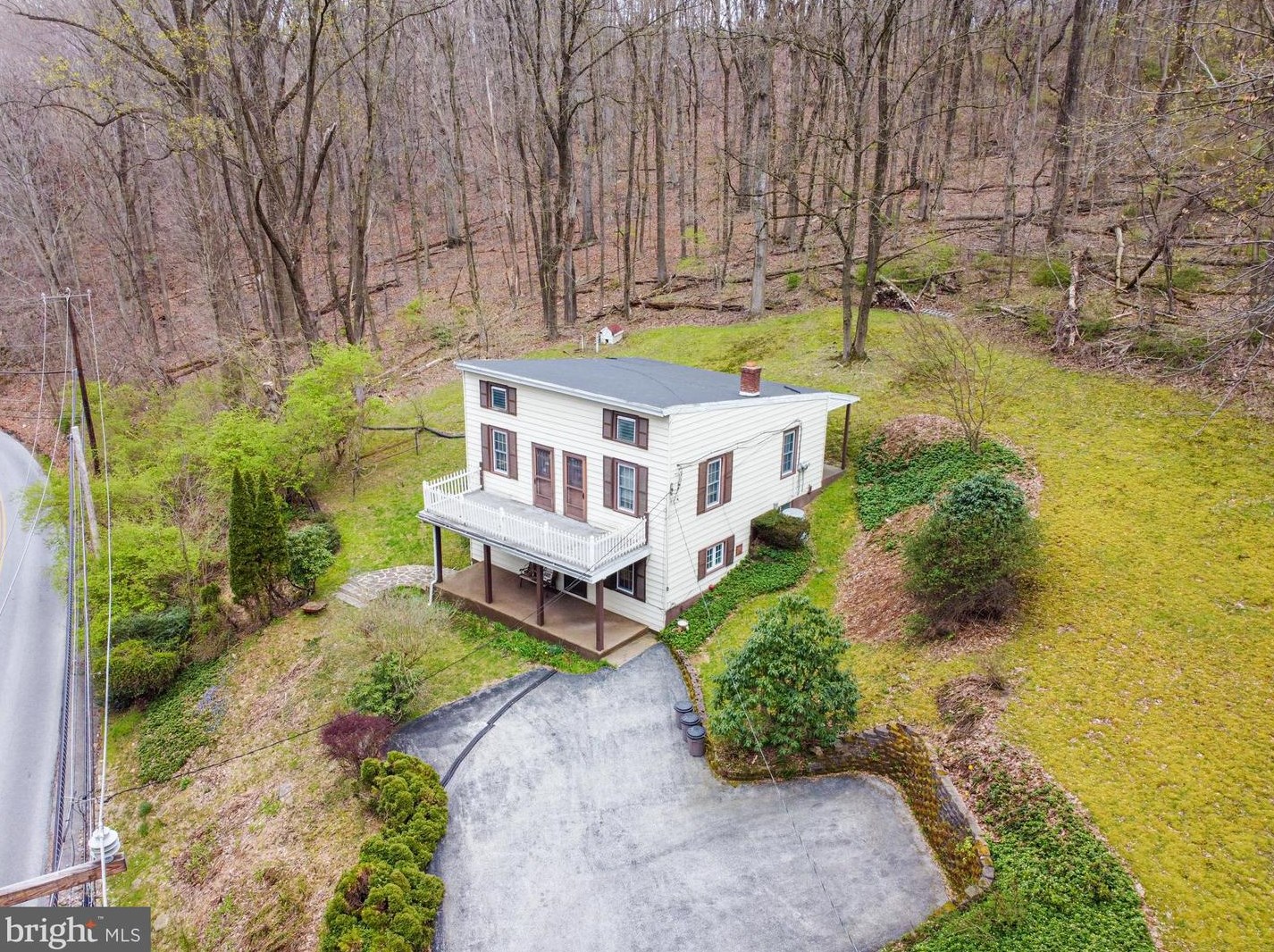 445 Hephzibah Hill Rd, Coatesville PA  19320-4462 exterior