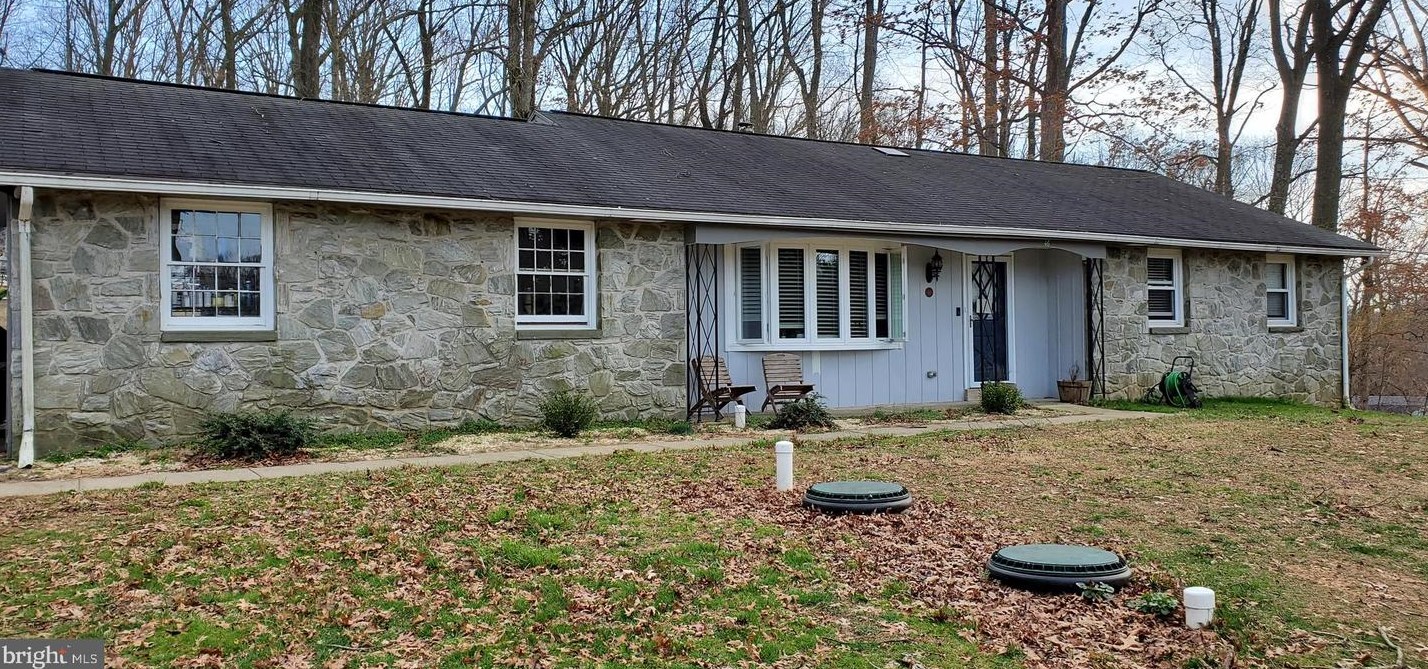 46 Rokeby Rd, Coatesville, PA 19320