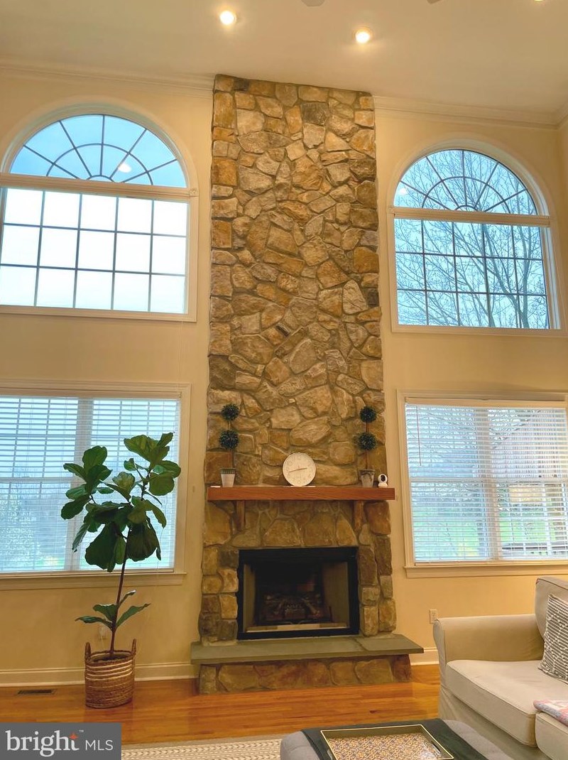 423 Bowen Dr, Exton PA  19341-2366 exterior