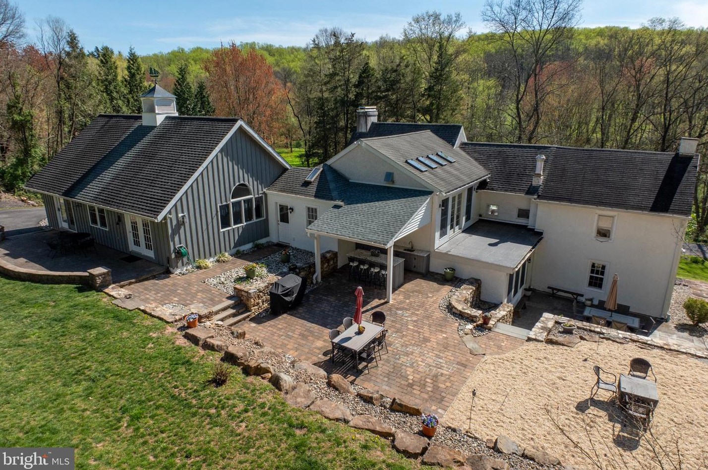 929 Cherry Hill Ln, Pottstown, PA 19465-7847