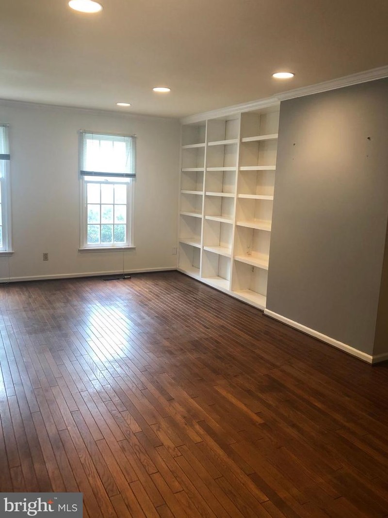 502 Carpenter Ct, Chester Springs, PA 19425