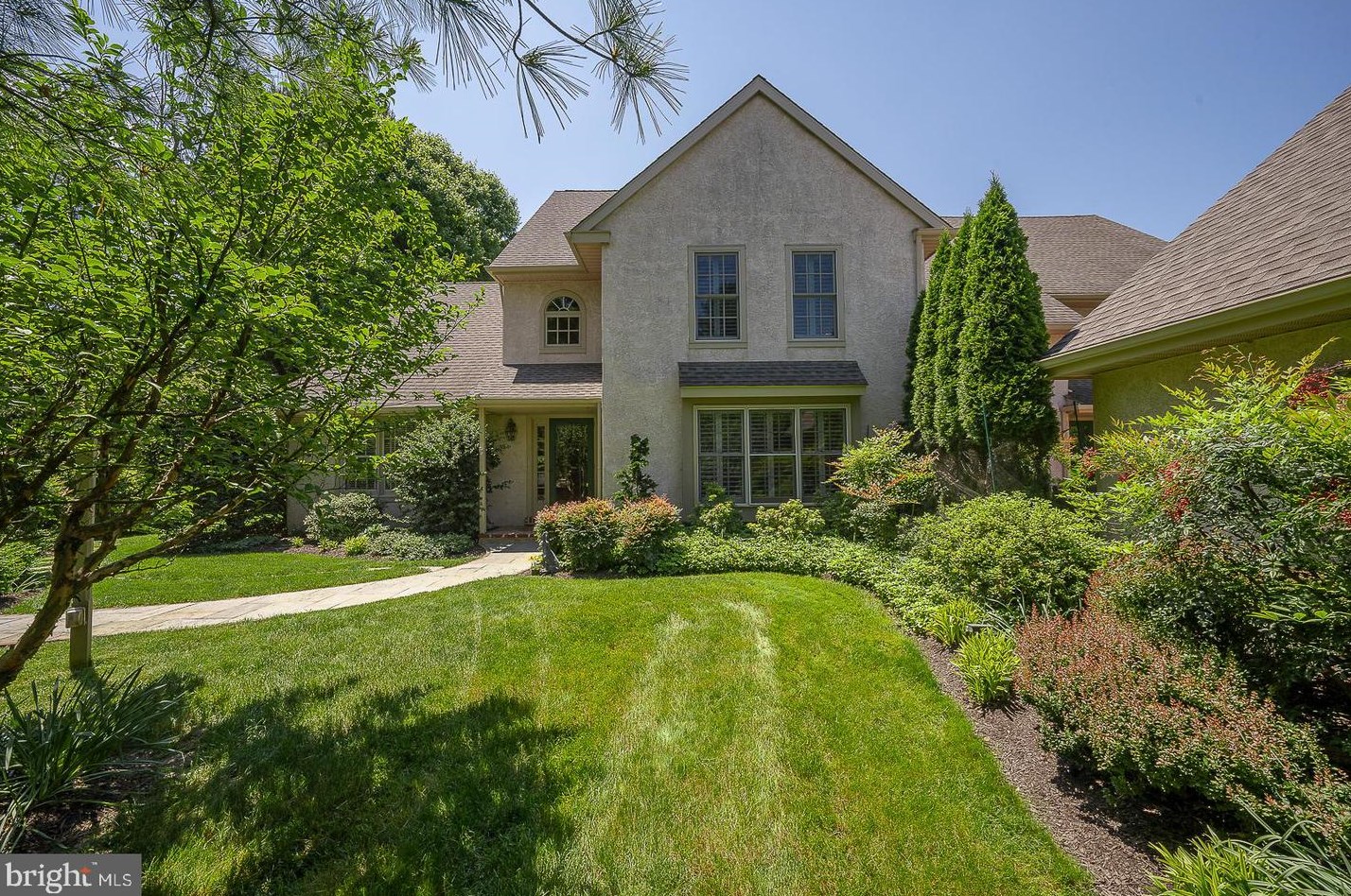 426 Waynesbrooke Rd, Berwyn, PA 19312