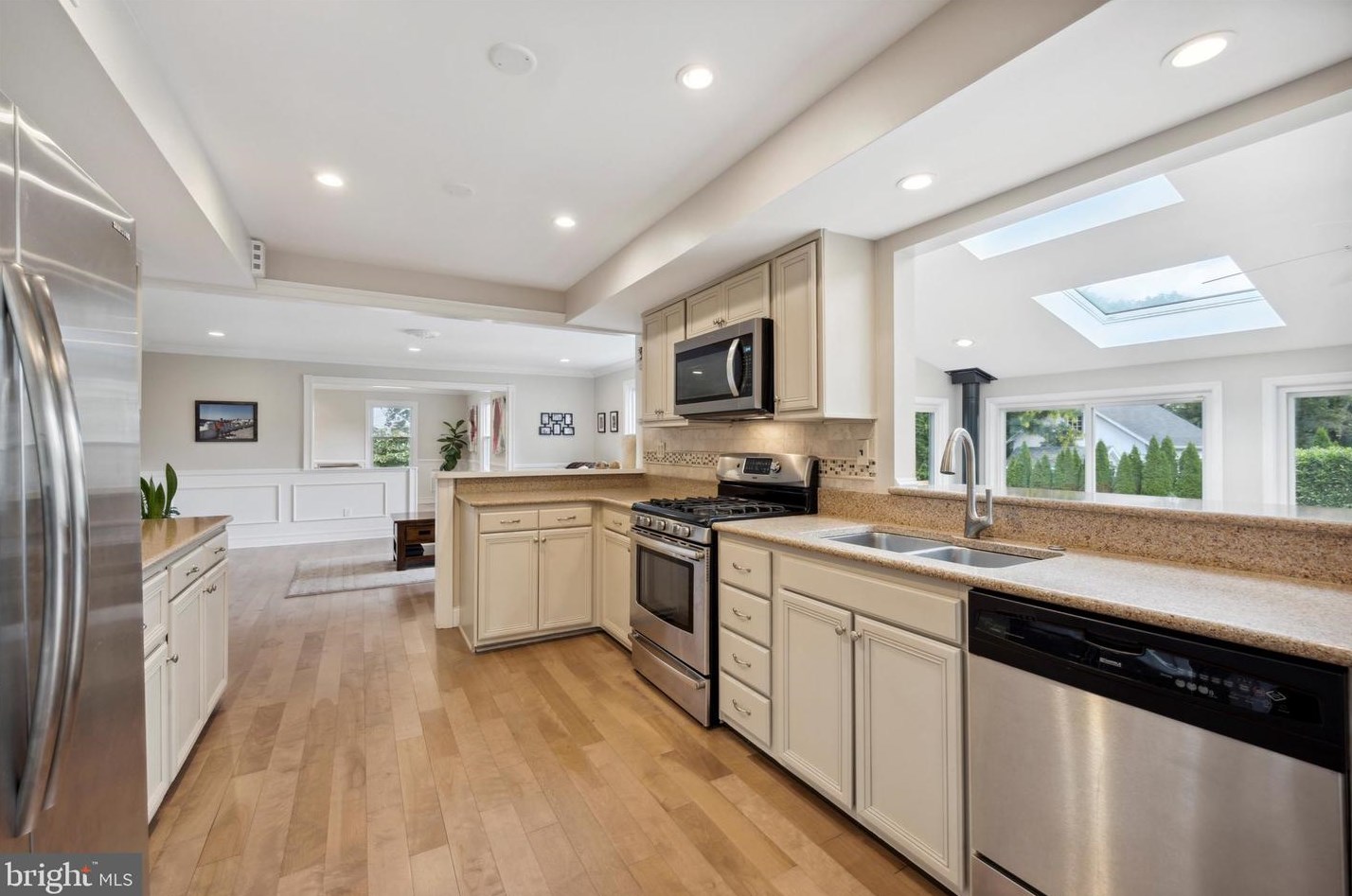 838 Conestoga Rd, Berwyn PA 19312-1360 exterior