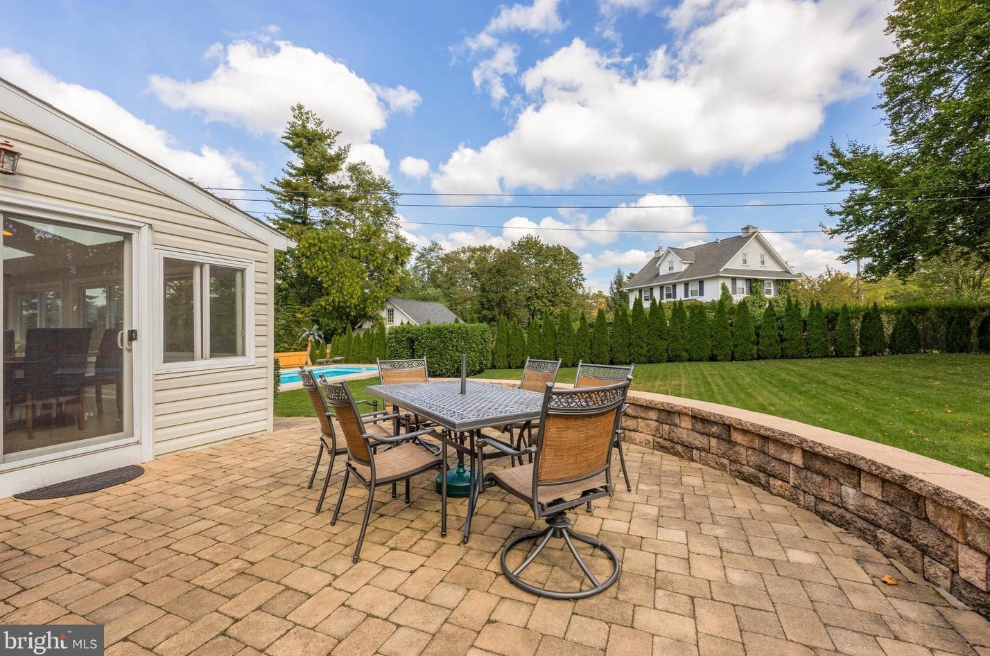 838 Conestoga Rd, Berwyn PA 19312-1360 exterior