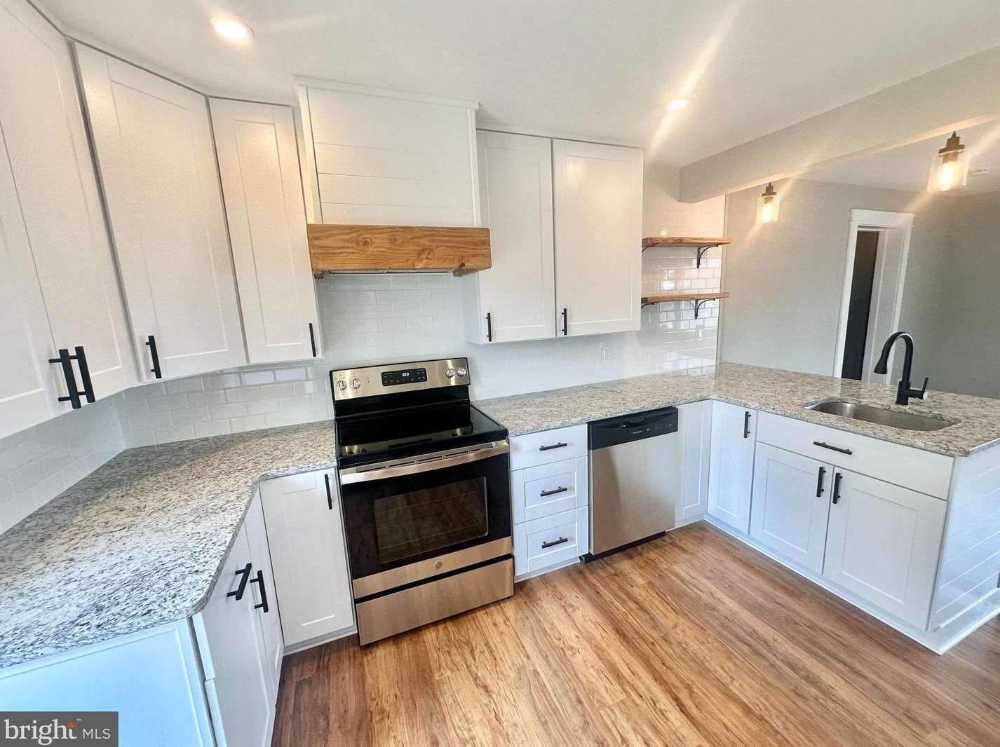 11 King St, Downingtown, PA 19335
