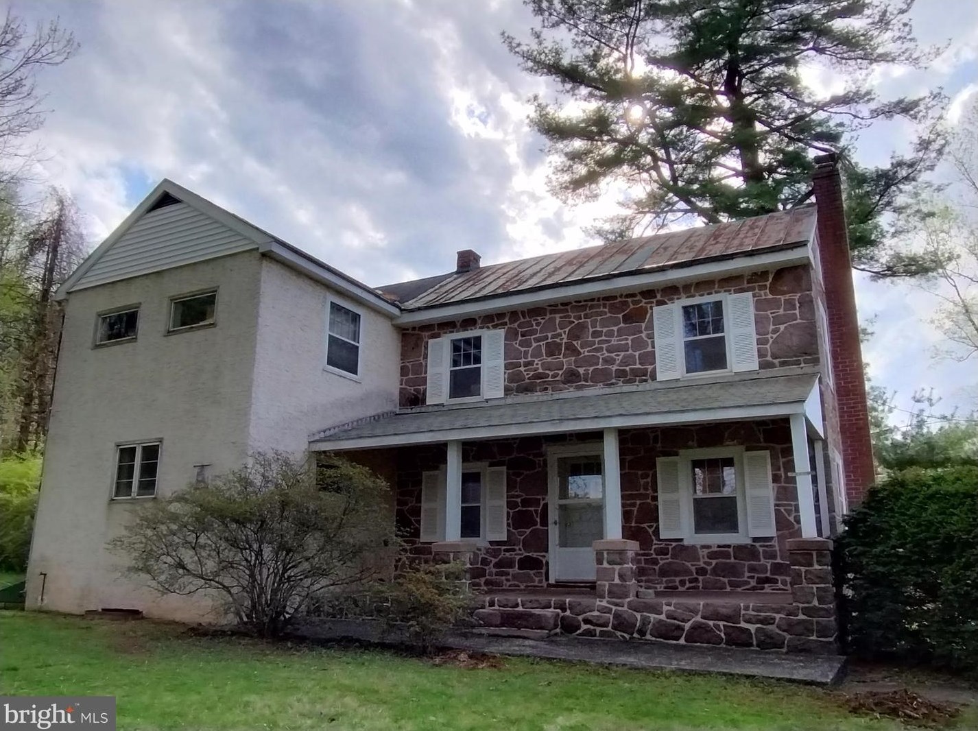 1966 Shenkel Rd, Pottstown, PA 19465-7145