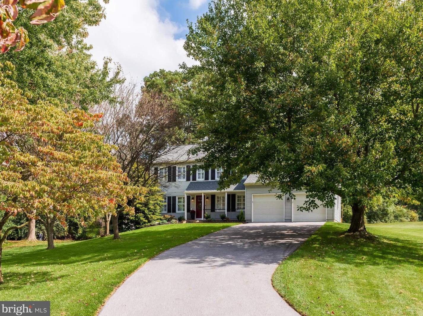 5 Autumn Ln, Downingtown, PA 19335