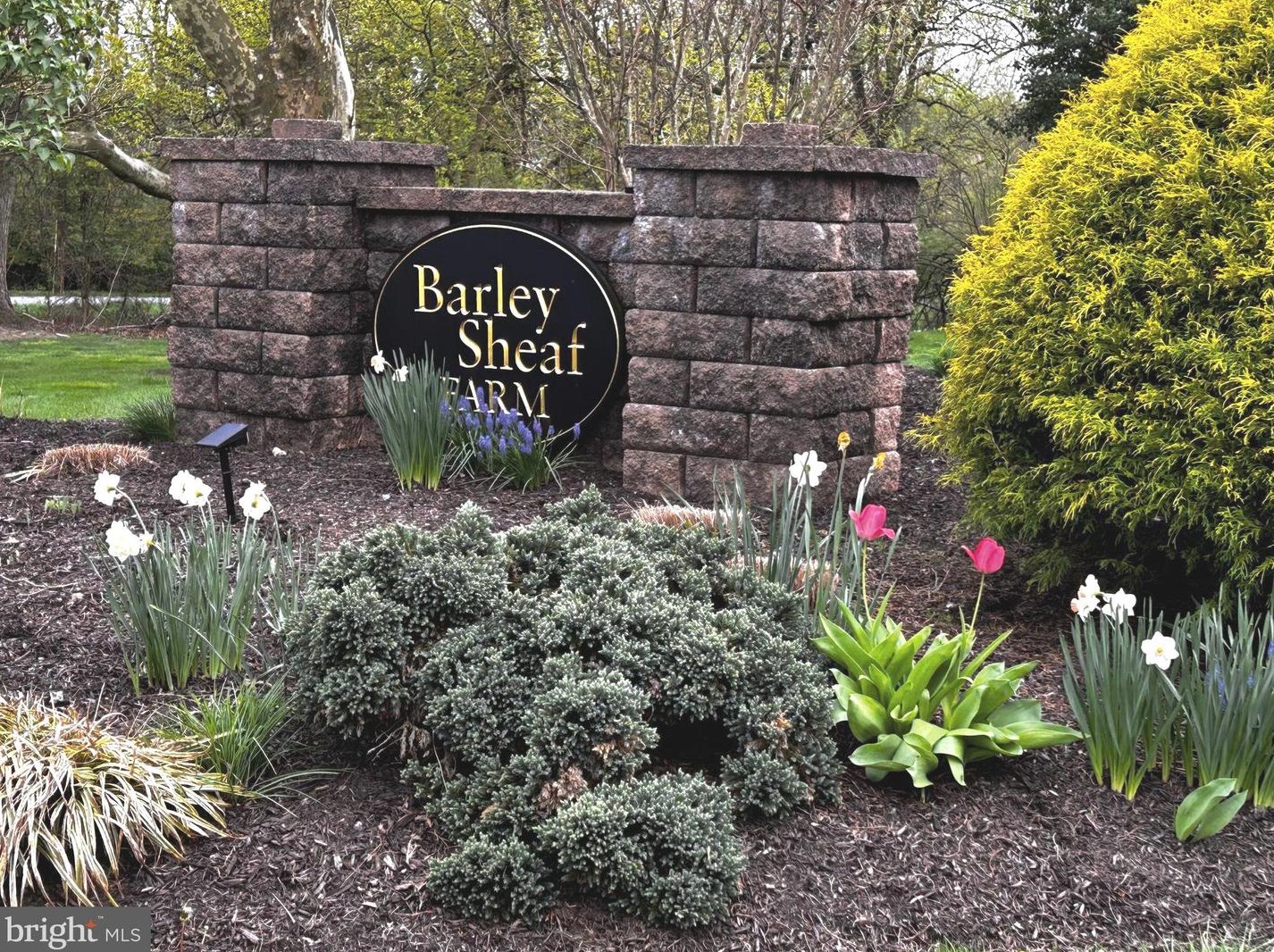 2562 Dupont St, Coatesville, PA 19320