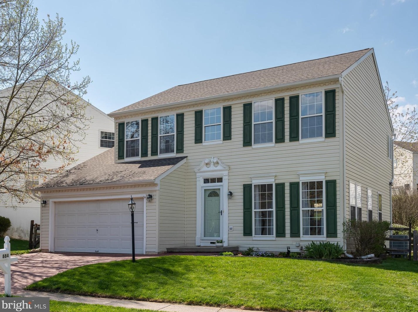 884 York Dr, Downingtown, PA 19335-3167