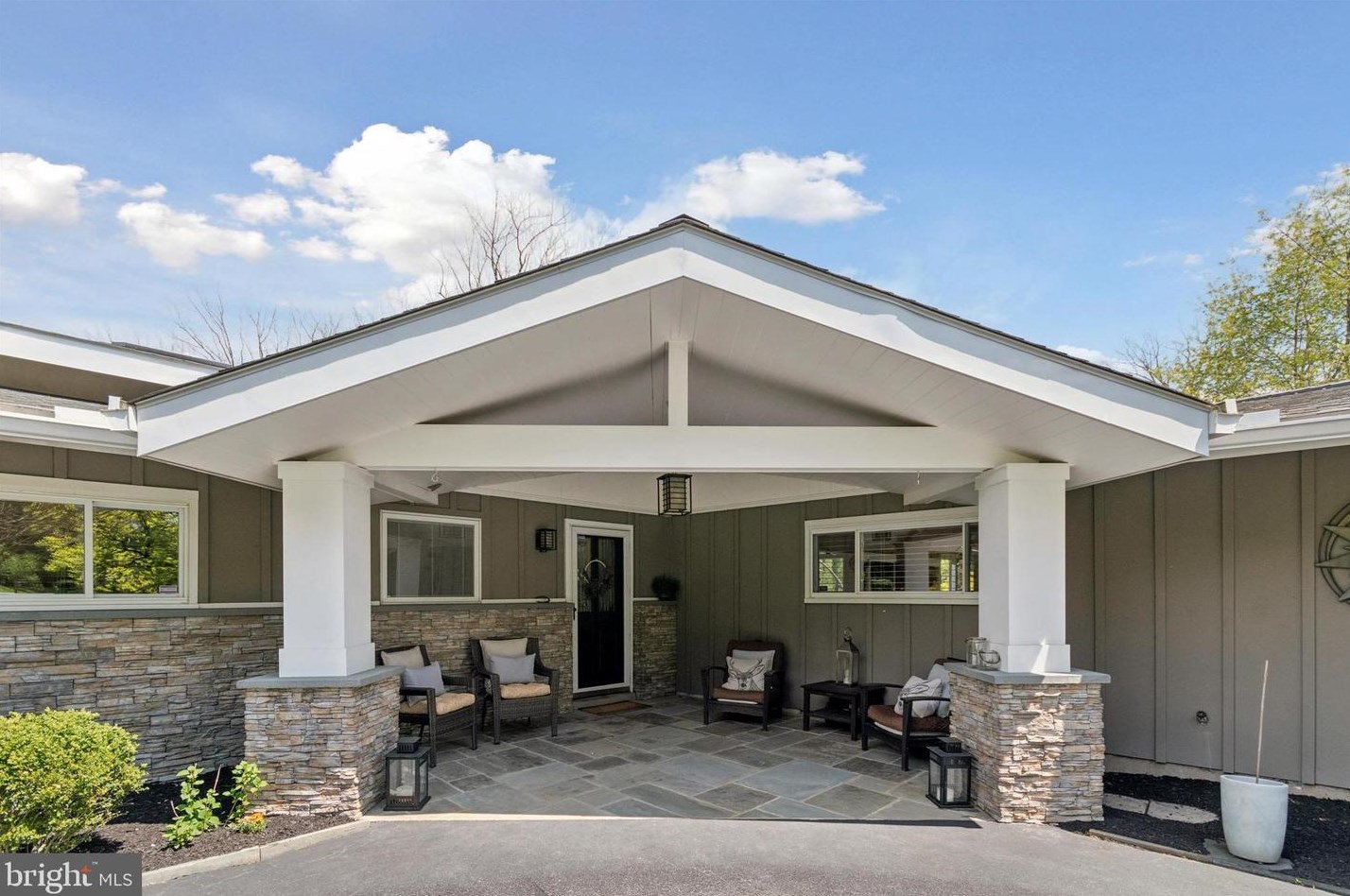 337 Lindsey Dr, Berwyn, PA 19312