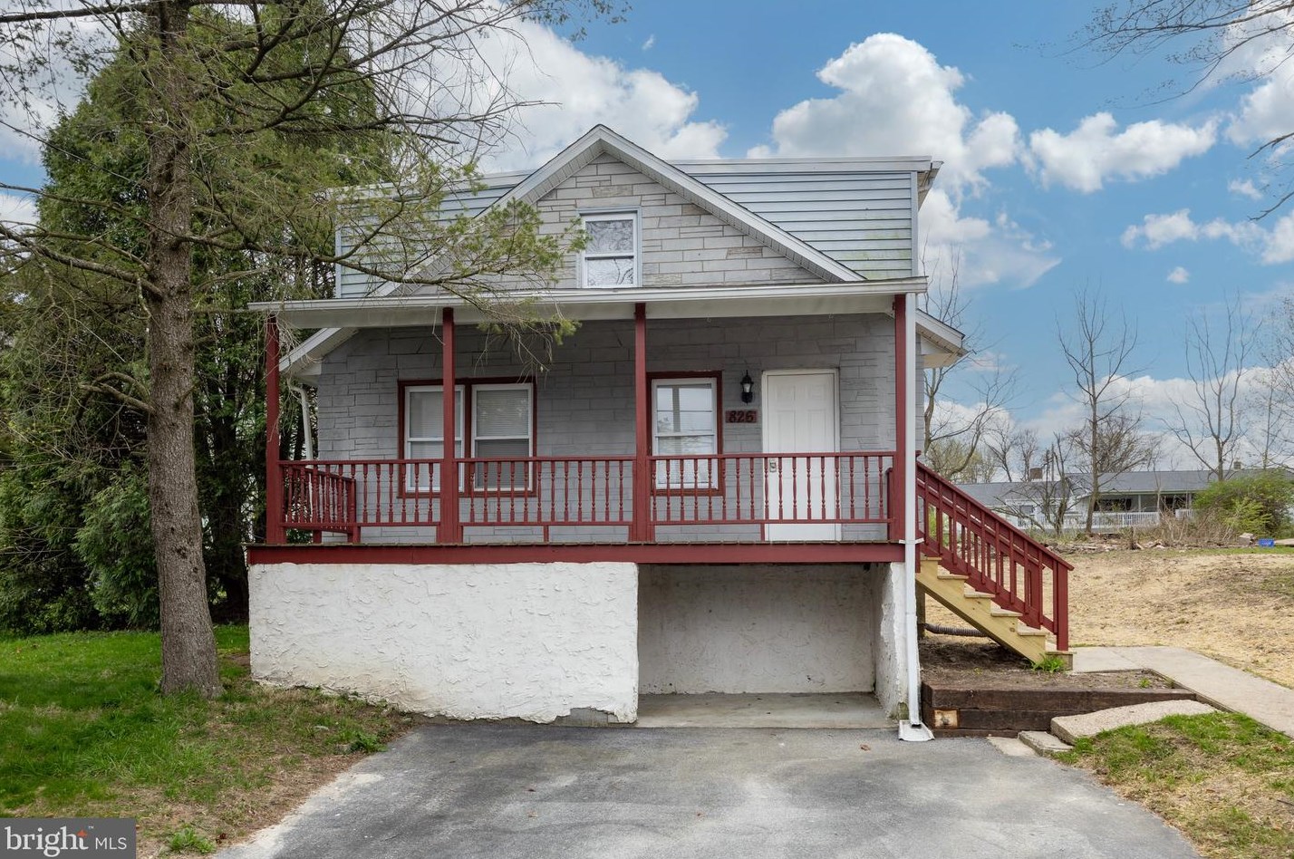 826 Lafayette St, Romansville, PA 19320-2627