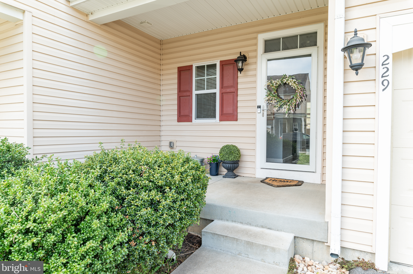 229 Mullen Dr, Avondale, PA 19311