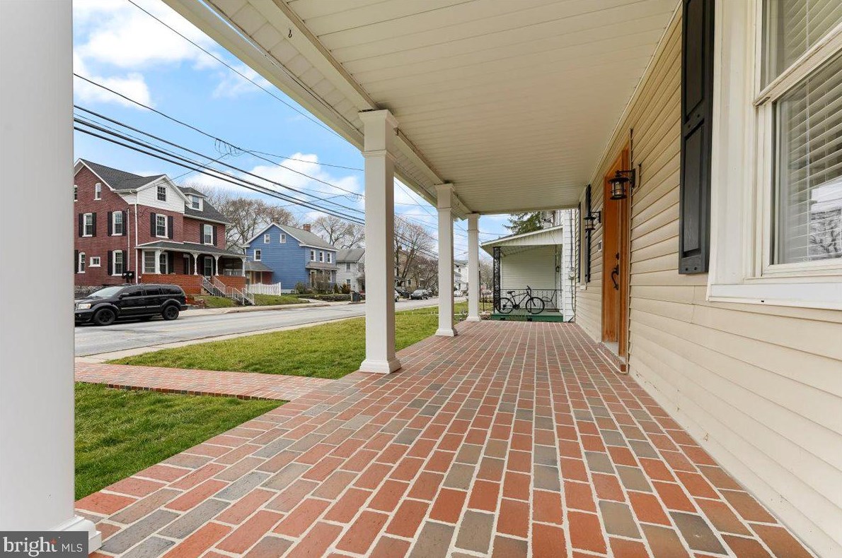 448 Valley Ave, Steelville, PA 19310