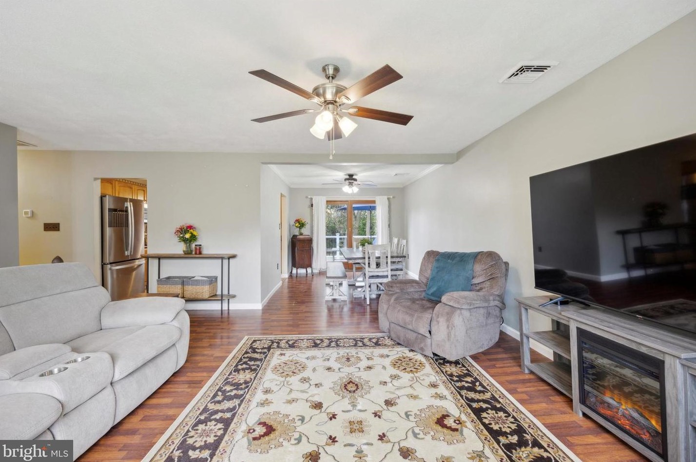 52 Mark Dr, Pottstown PA 19465-7906 exterior