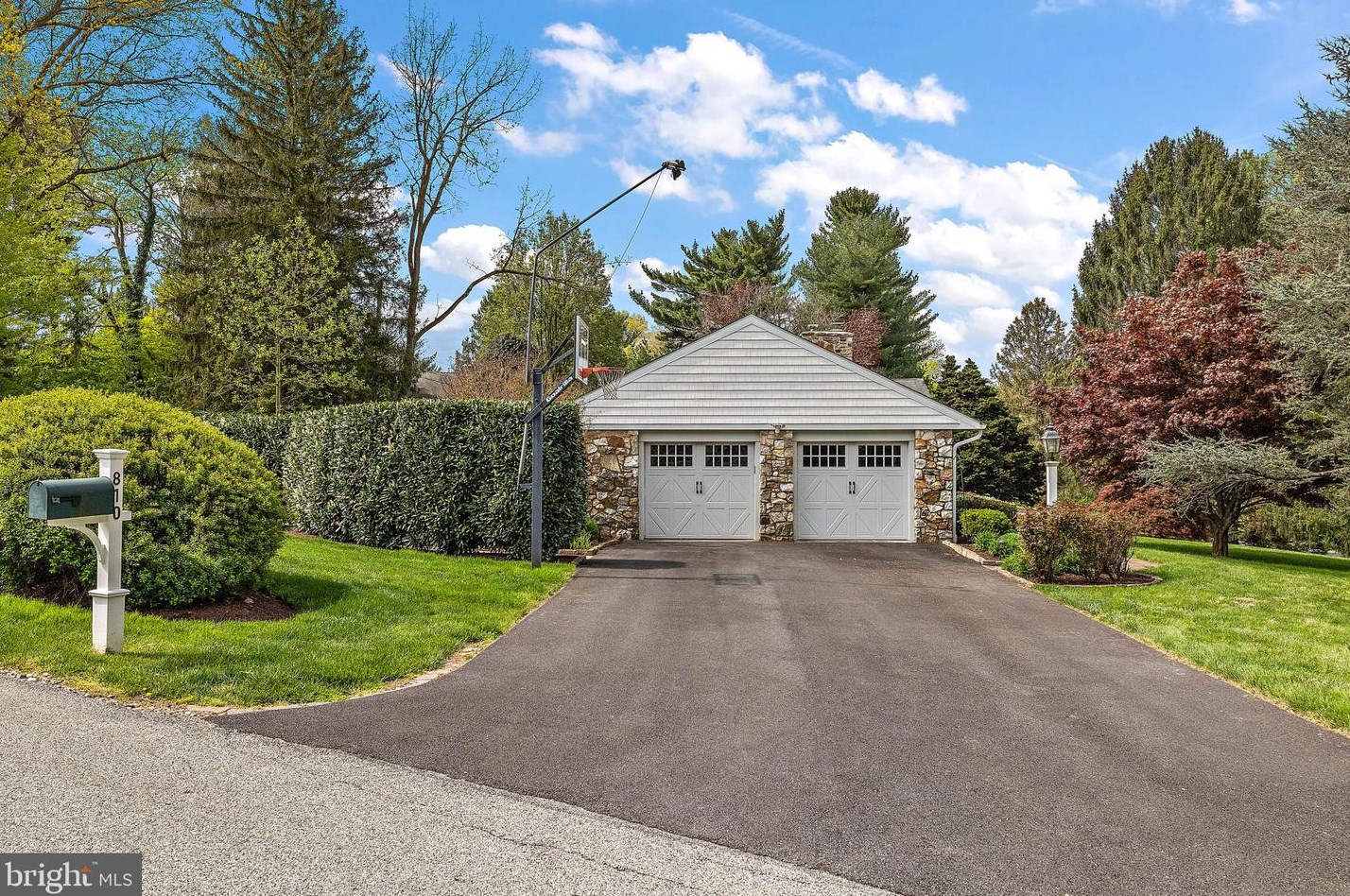 810 Fairthorne Dr, Kennett Sq, PA 19348