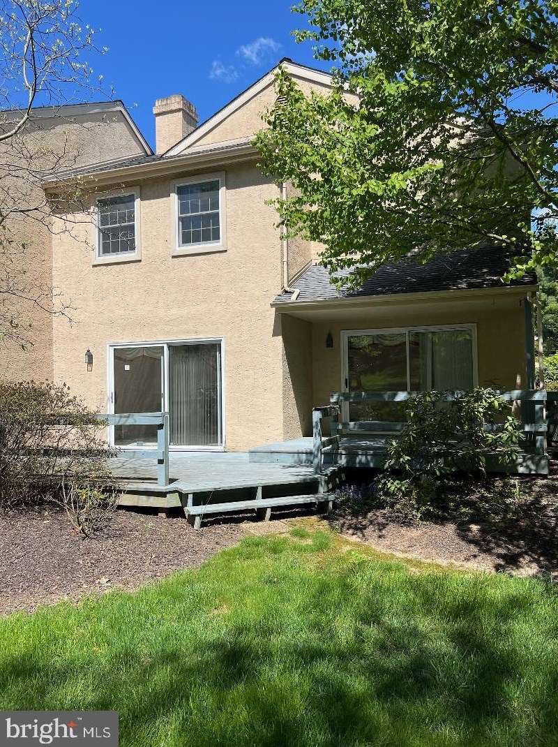 30 Wingstone Ln, Devon, PA 19333-1651