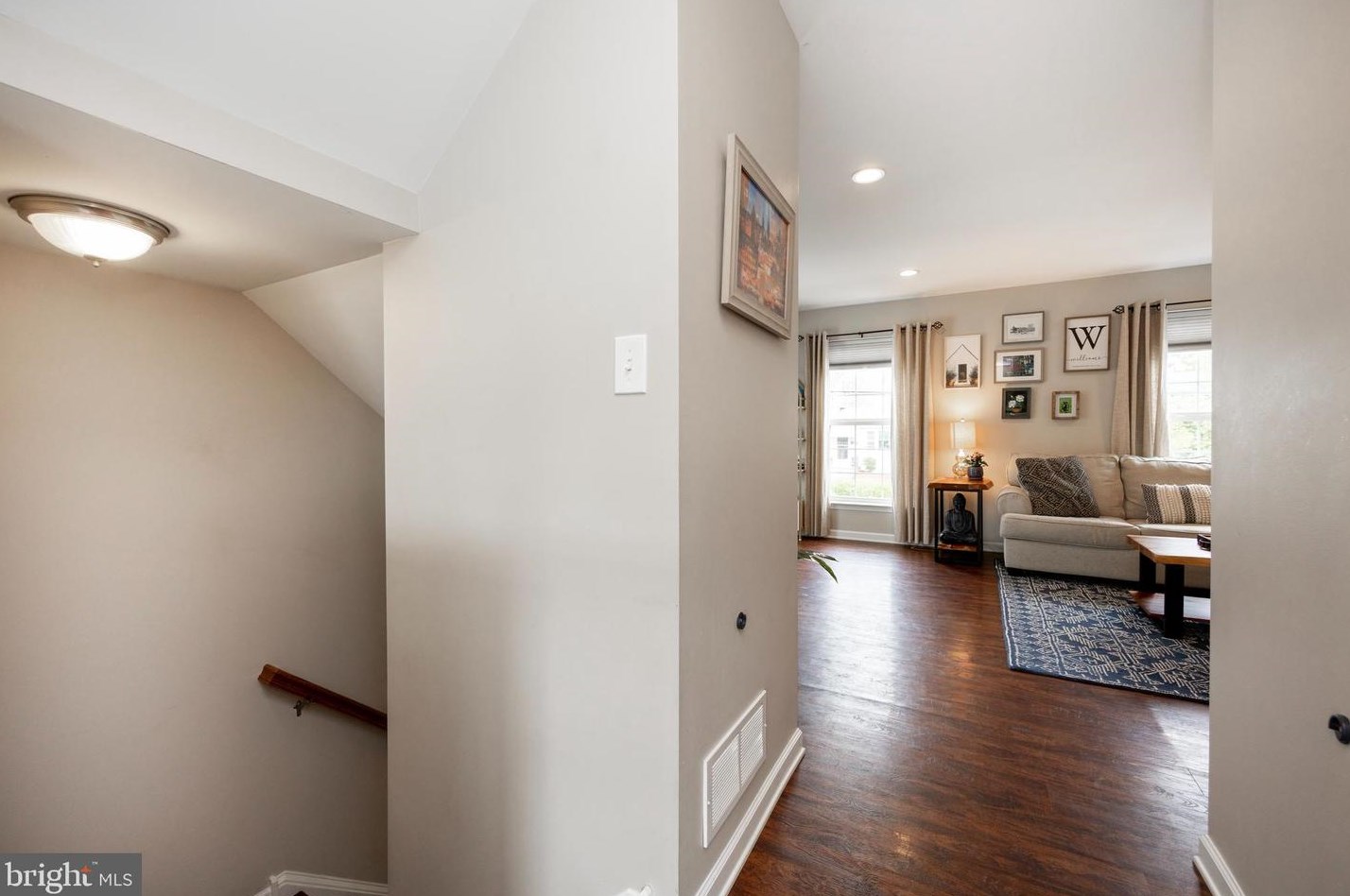 206 Highland Ave, Downingtown PA  19335-2502 exterior