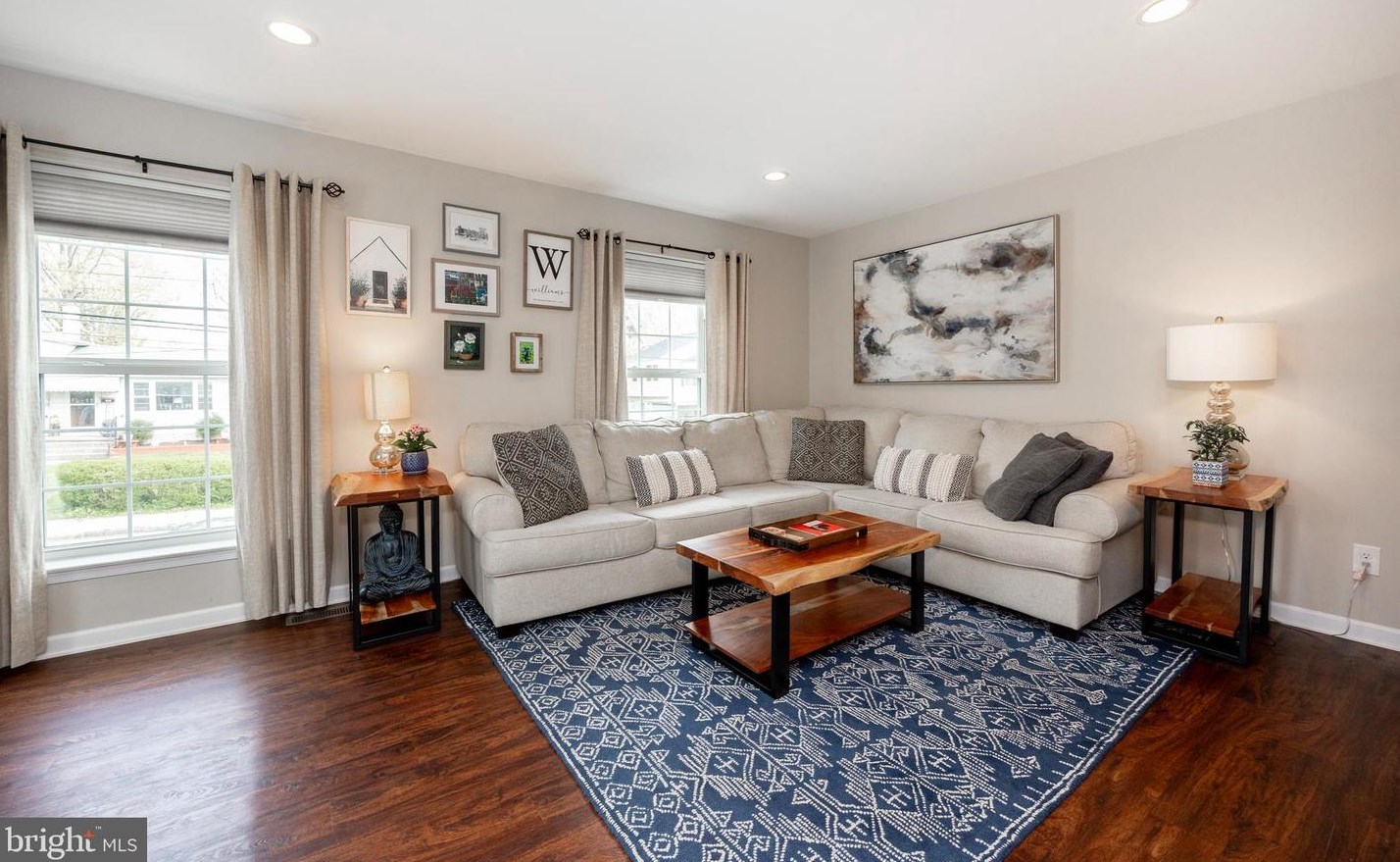 206 Highland Ave, Downingtown PA  19335-2502 exterior