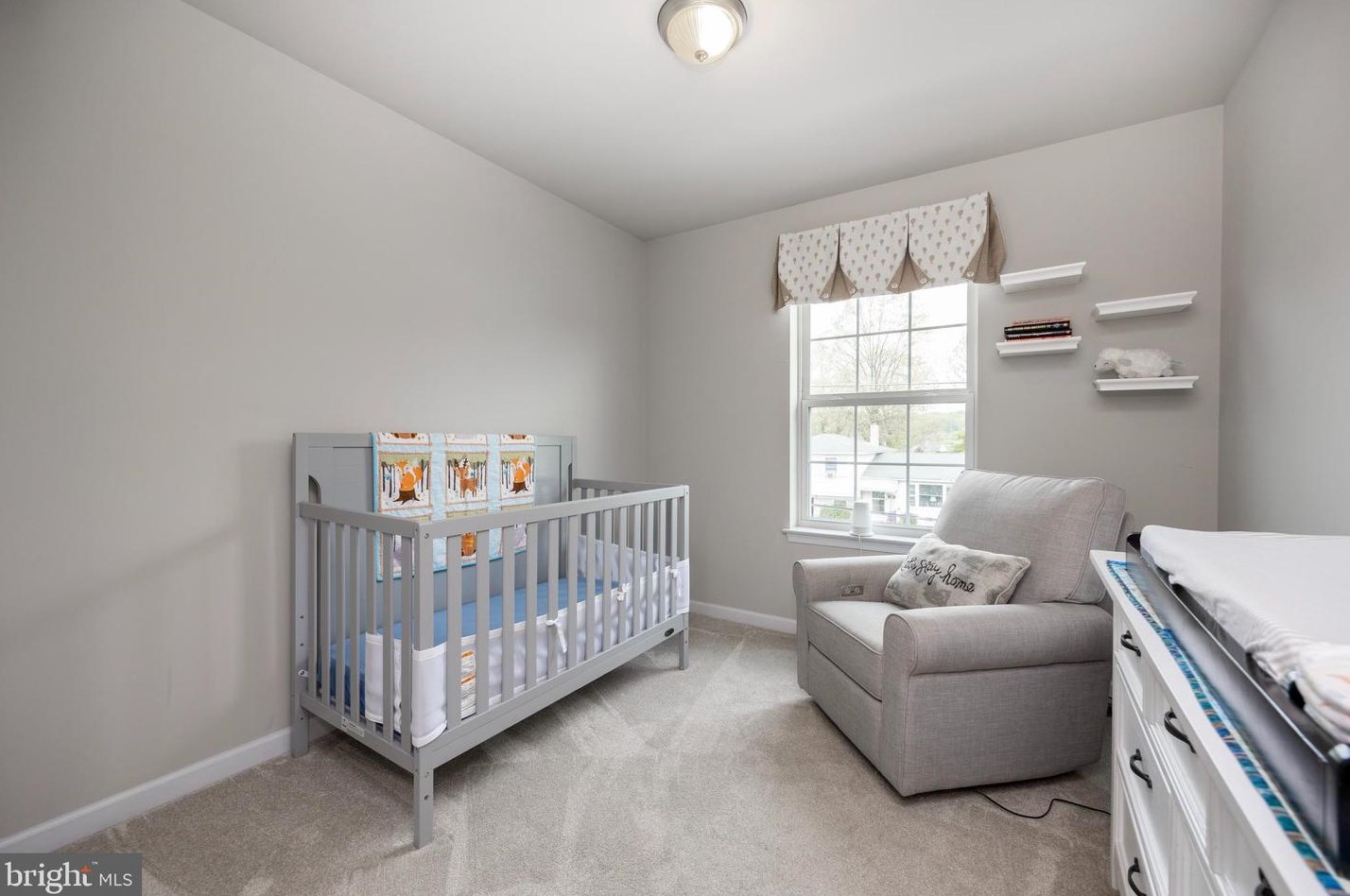 206 Highland Ave, Downingtown PA  19335-2502 exterior