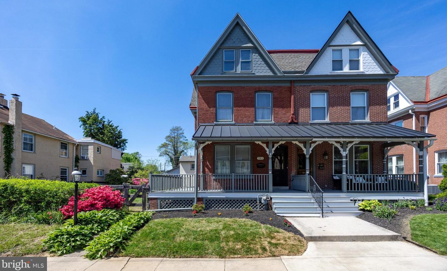 341 Barnard St, West Chester, PA 19382-3167