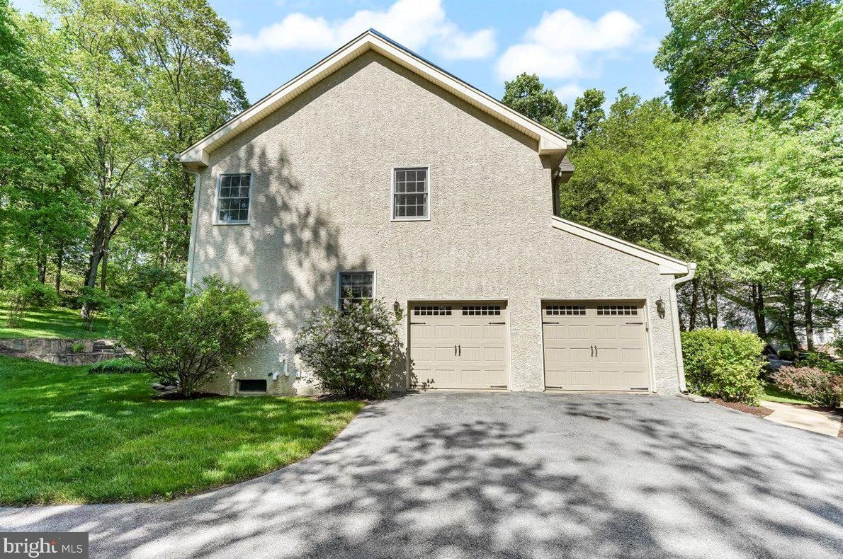 1521 Yeatmans Station Rd, Landenberg, PA 19350-9361