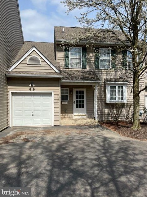 371 Oxer Ct, Devon, PA 19333-1374