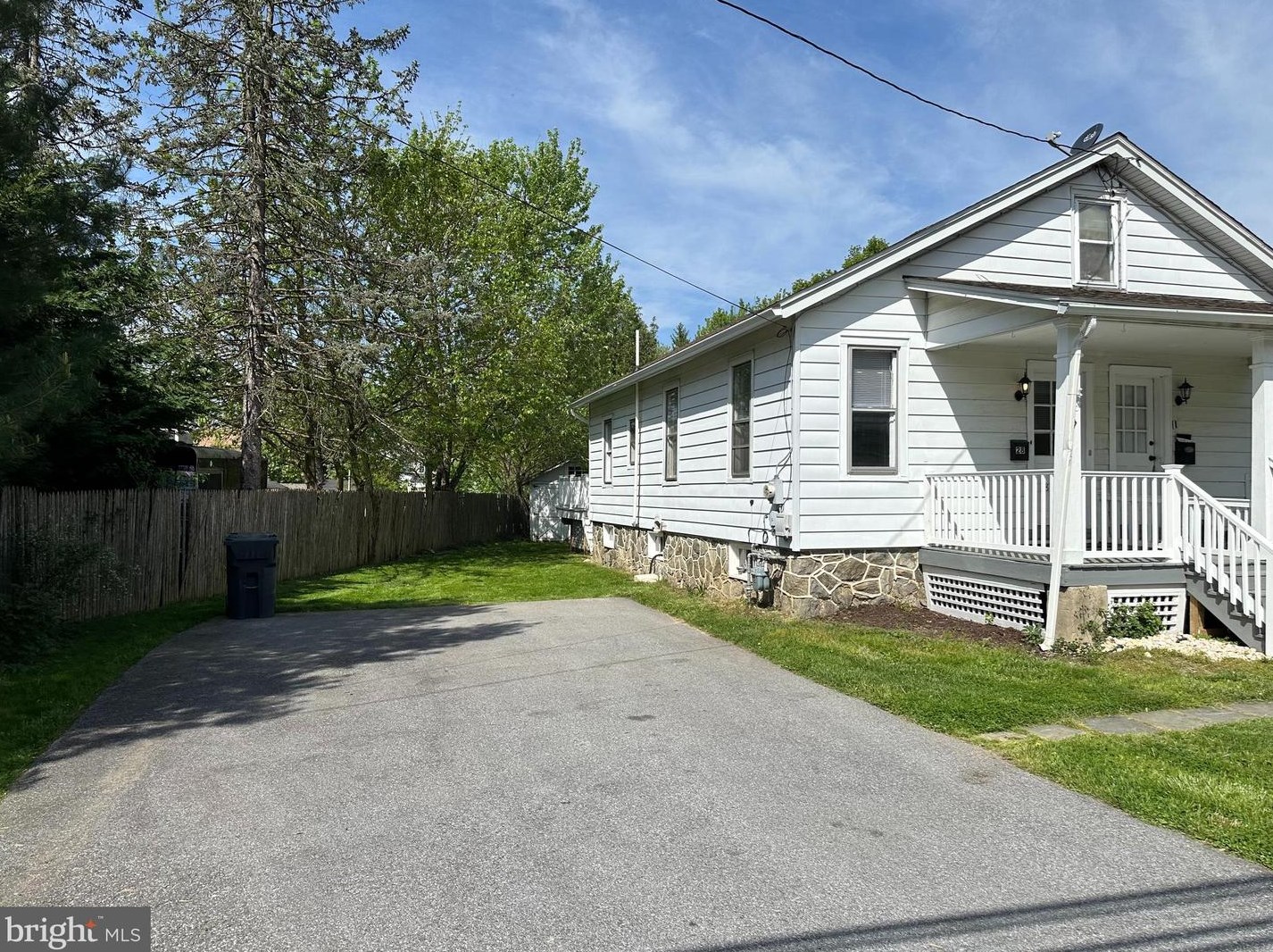 28 S 5th St, Oxford, PA 19363