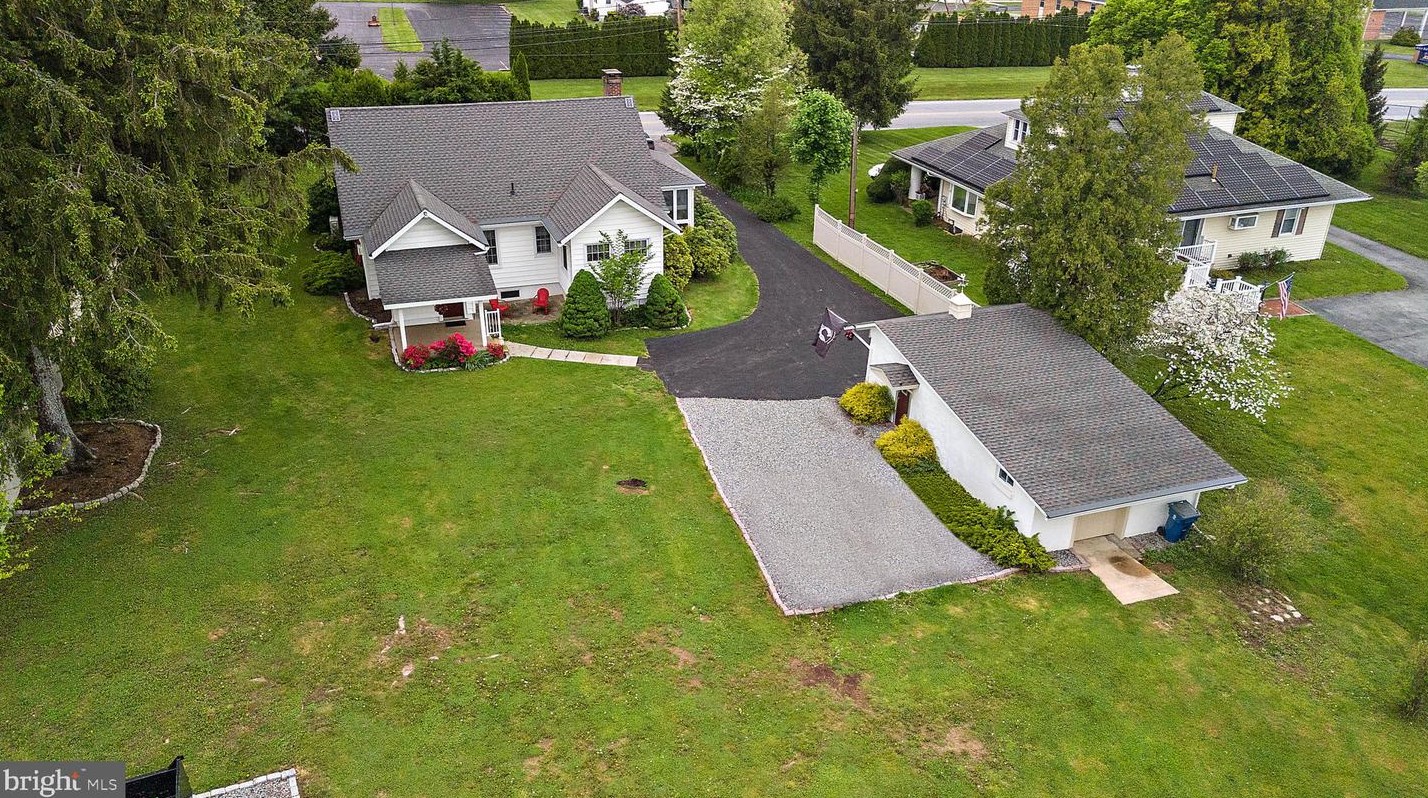 1230 Paoli Pike, West Chester PA  19380-4663 exterior