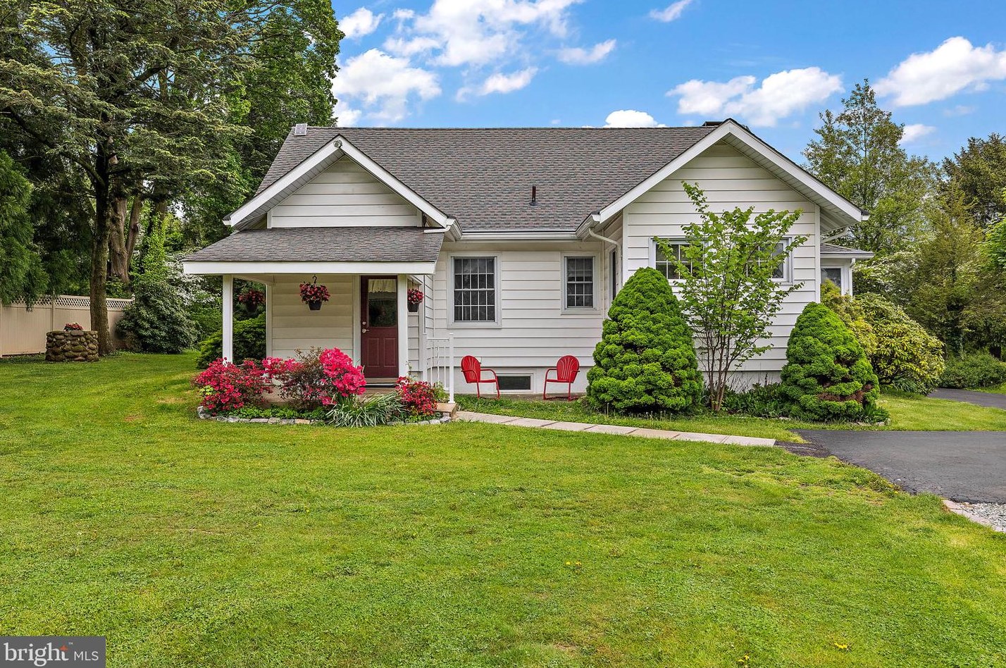 1230 Paoli Pike, West Chester PA  19380-4663 exterior