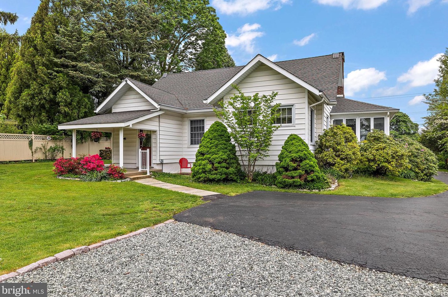 1230 Paoli Pike, West Chester PA  19380-4663 exterior