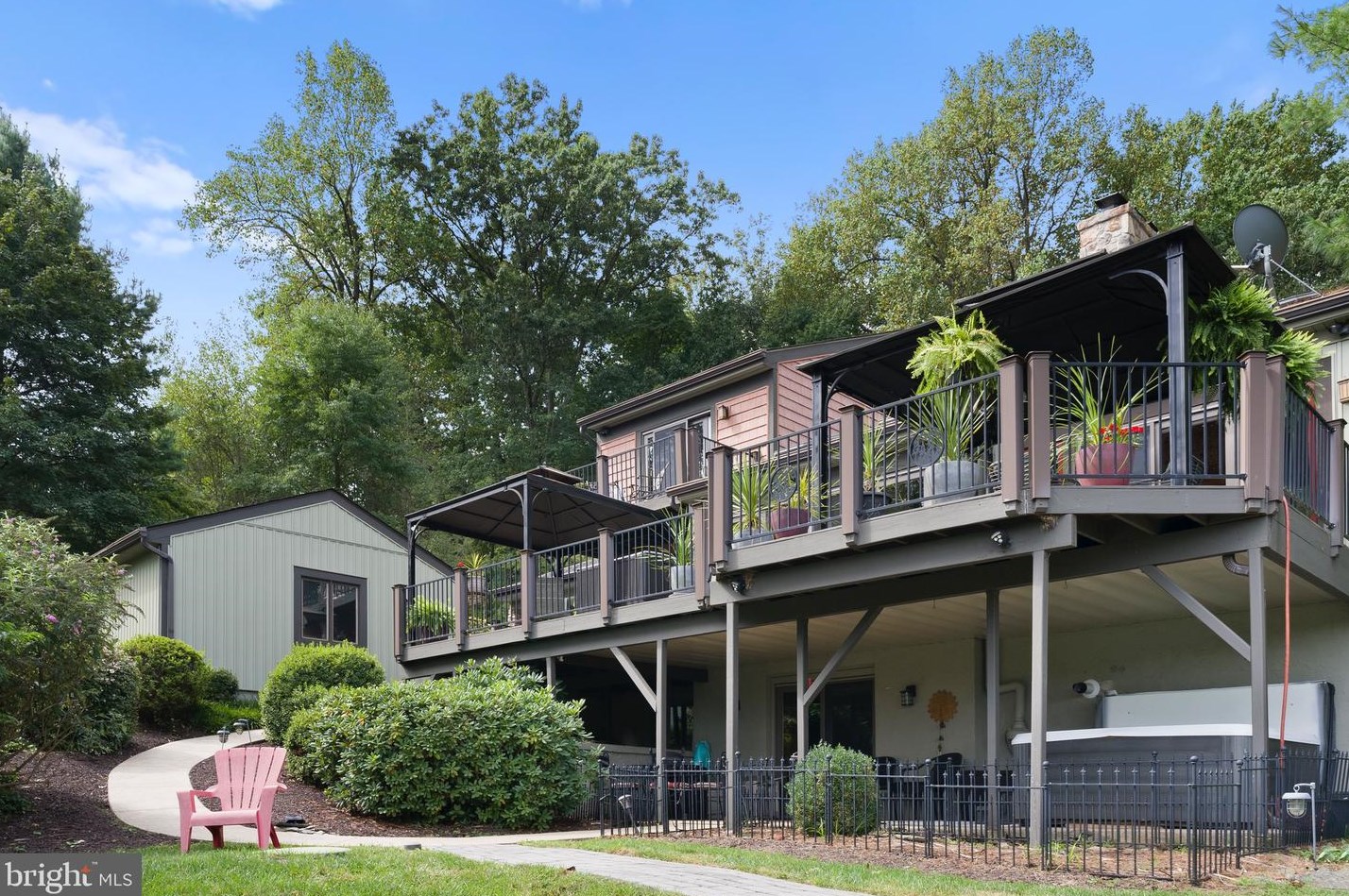 1166 Skelp Level Rd, Downingtown, PA 19335-4031