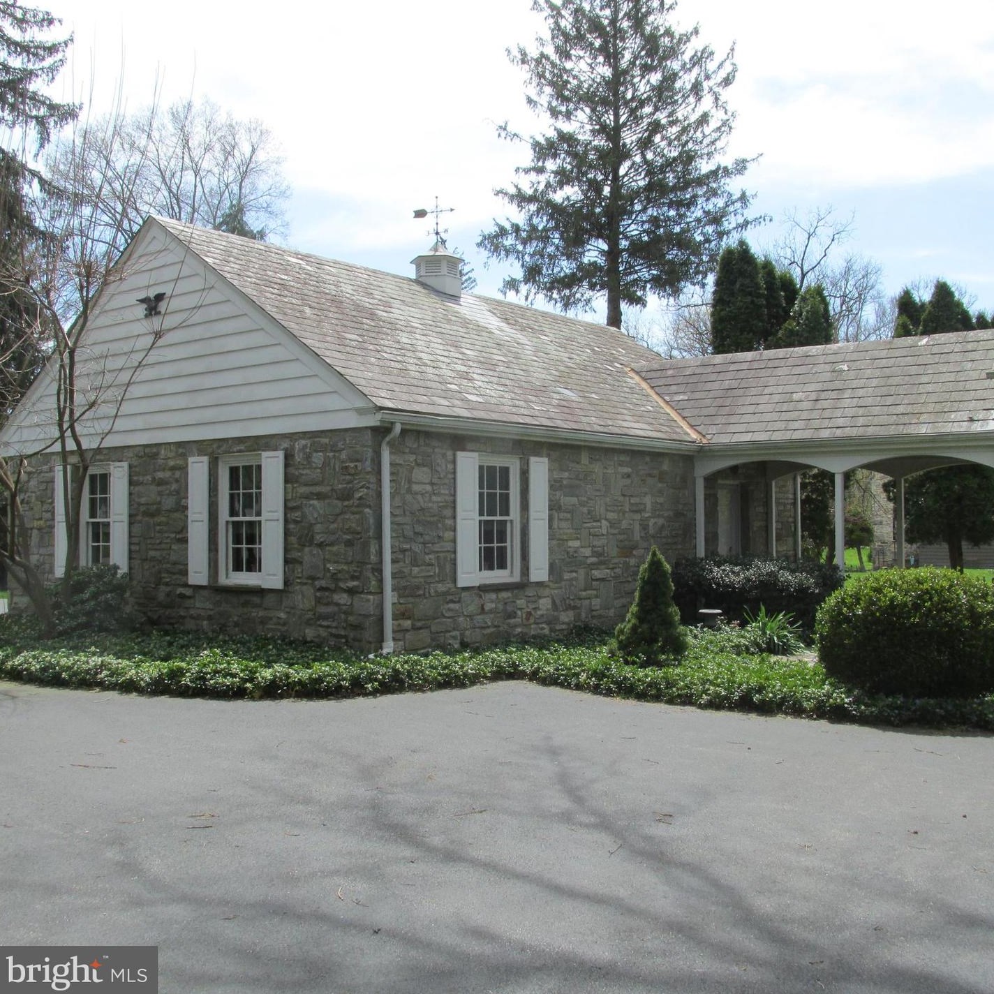 107 Pratts Dam Rd, Romansville, PA 19320-1376